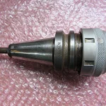 日研工作所 BT40 BT40-UCH32-75 / NIKKEN KOSAKUSHO WORKS BT40 Milling Chuck BT40-UCH32-75 TU230132