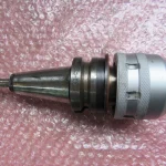 日研工作所 BT40 BT40-C32-90 / NIKKEN KOSAKUSHO WORKS BT40 Milling Chuck BT40-C32-90 TU230134