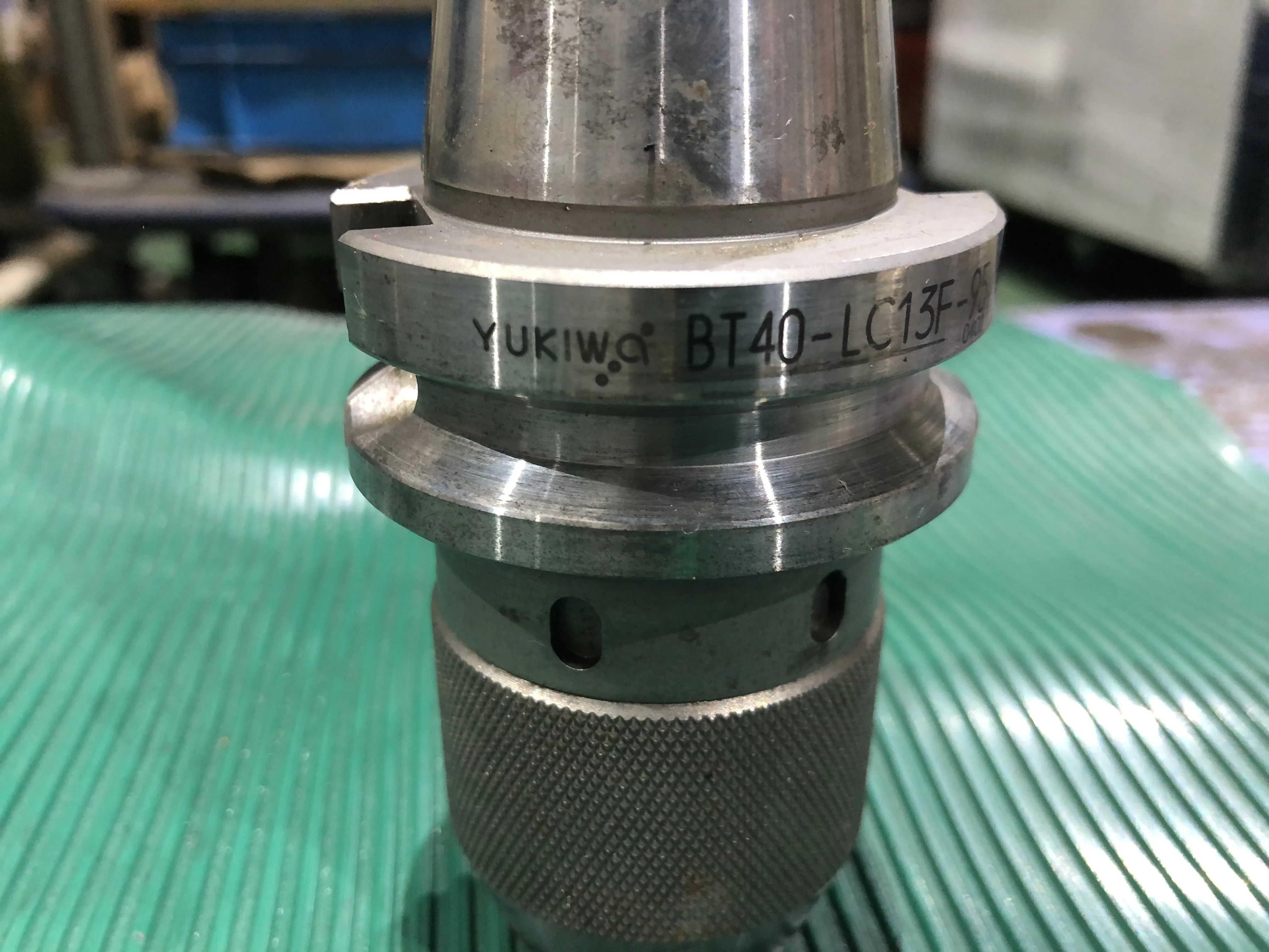 ユキワ精工 BT40 BT40-LC13F-95 / YUKIWA SEIKO BT40 CNC Keyless Drill Chuck BT40-LC13F-95 TU230210