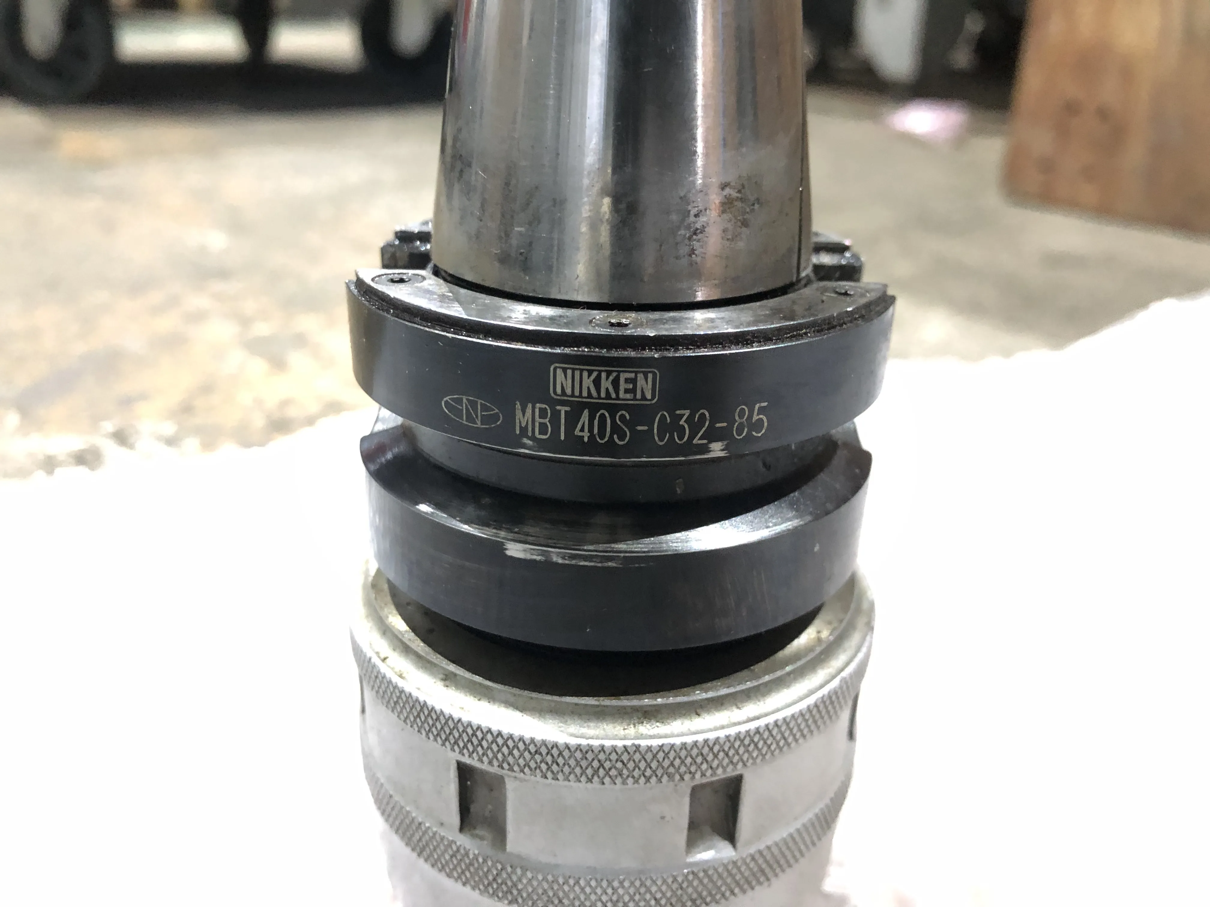 日研工作所 ミーリングチャック MBT40S-C32-85 / NIKKEN KOSAKUSHO WORKS BT40 Milling Chuck MBT40S-C32-85 TU230235