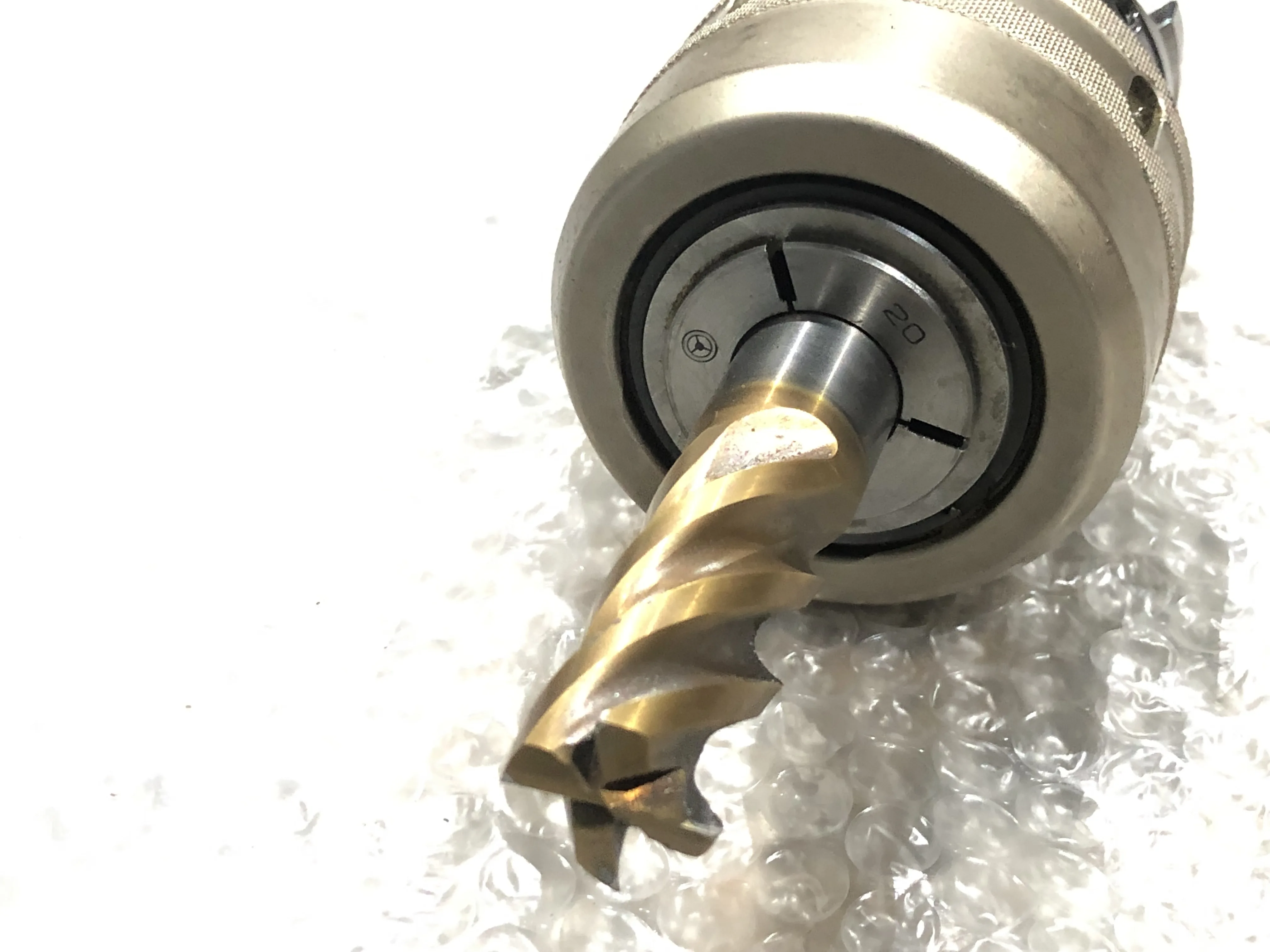 黒田精工 KKS BT40 BT40-CTR32-105 / KURODA PRECISION INDUSTRIES BT40 Milling Chuck BT40-CTR32-105 TU230238