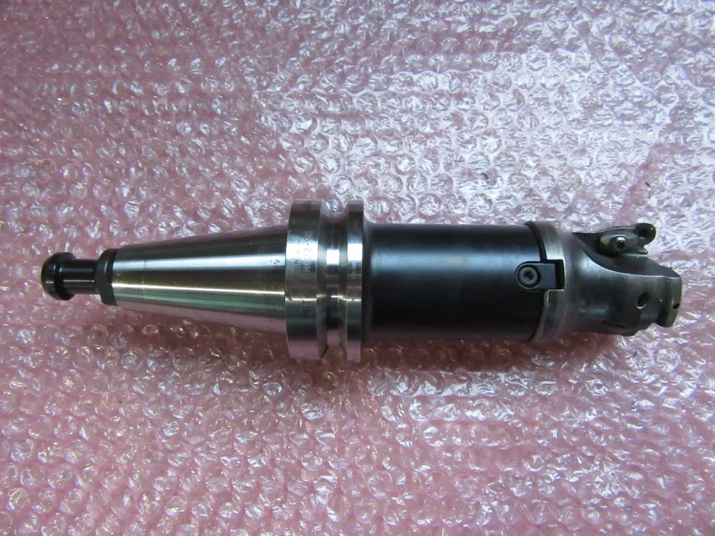 日研工作所 NBT40 ショルダーカッタアーバ NBT40-FMC22-90 / NIKKEN KOSAKUSHO WORKS NBT40-FMC22-90 TU240081