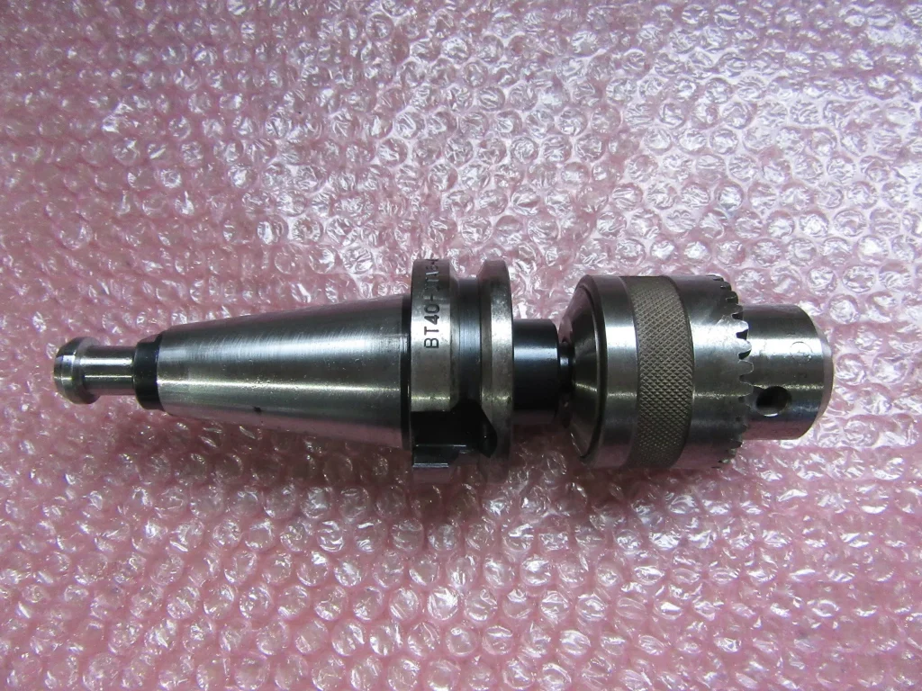 黒田精工 KKS BT40 ジャコブステーパアーバ BT40-JTA6-45(13m/m) / KURODA PRECISION INDUSTRIES BT40-JTA6-45(13m/m) TU240090