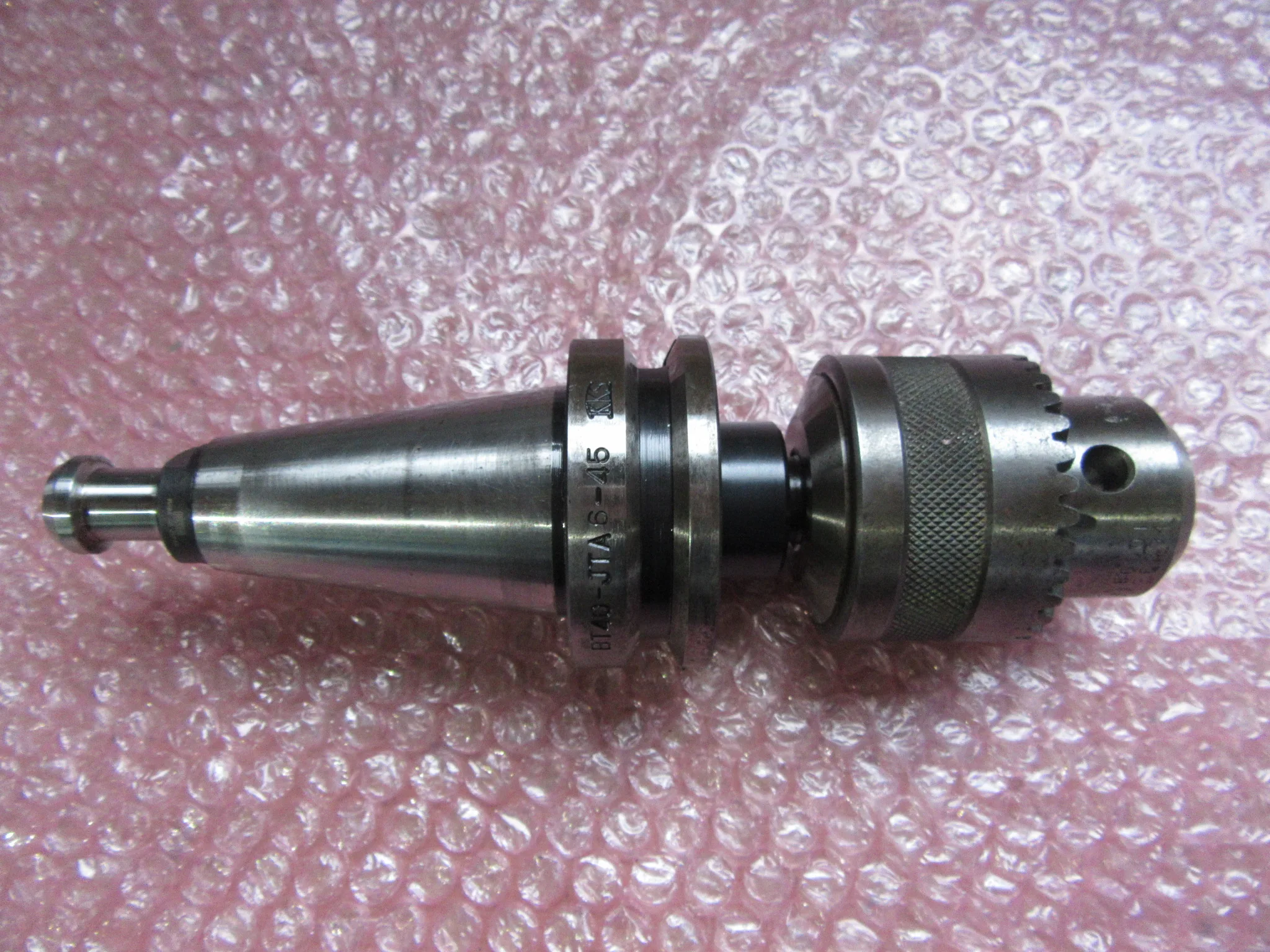 黒田精工 KKS BT40 ジャコブステーパアーバ BT40-JTA6-45(13m/m) / KURODA PRECISION INDUSTRIES BT40-JTA6-45(13m/m) TU240092