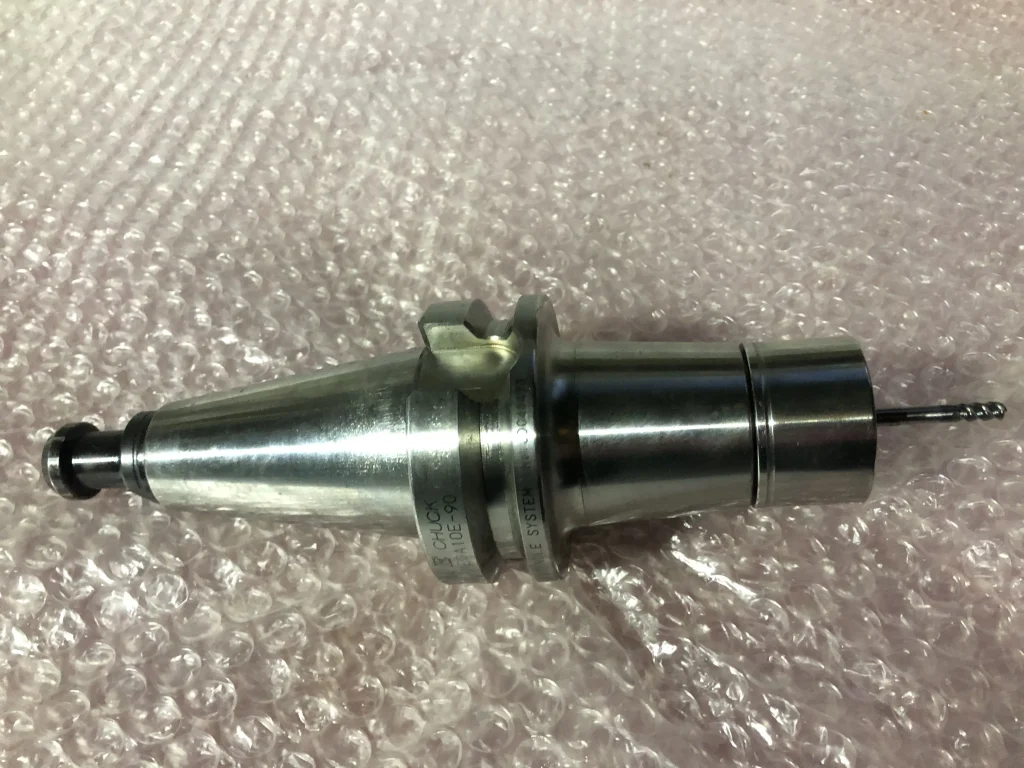 大昭和精機 BIG BBT40 メガEチャック BBT40-MEGA10E-90 / BIG DAISHOWA BBT40-MEGA10E-90 TU240109