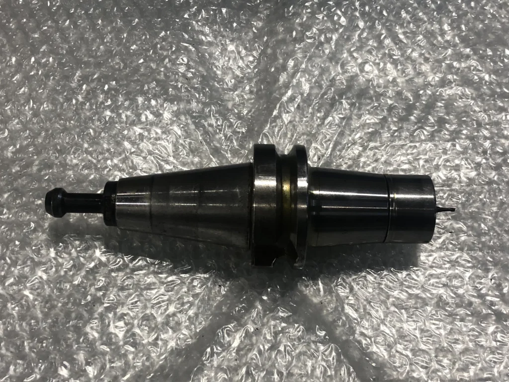大昭和精機 BIG BBT40 メガEチャック BBT40-MEGA10E-90 / BIG DAISHOWA BBT40-MEGA10E-90 TU250038
