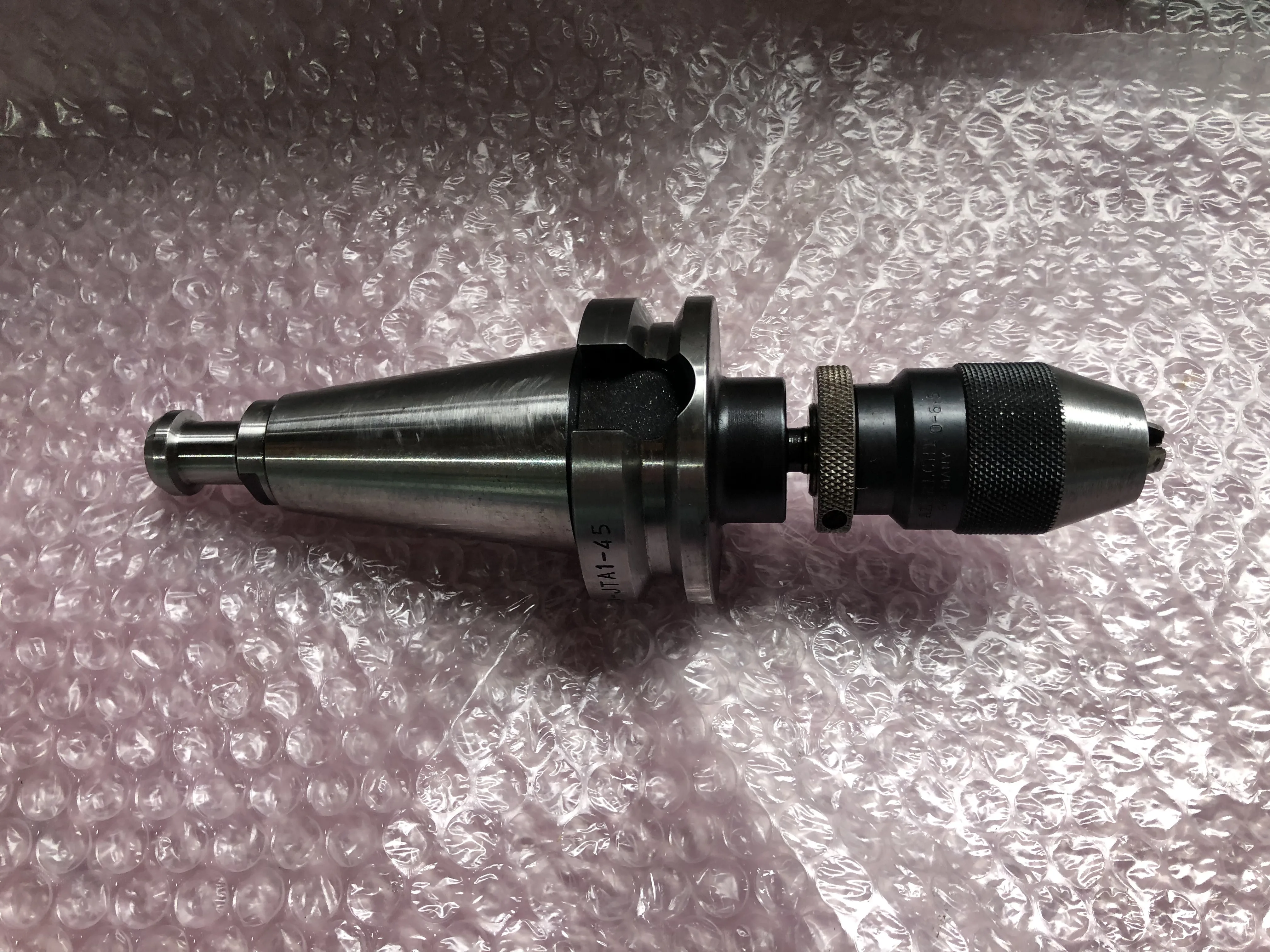 大昭和精機 BIG BT40 ジャコブステーパアーバ BT40-JTA1-45 / BIG DAISHOWA BT40-JTA1-45 TU250145