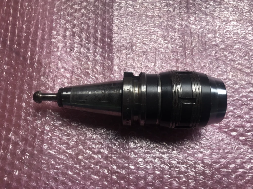 聖和 SHOWA BT40 ミーリングチャック BT40-TRI32P-105 / SHOWA TOOL BT40-TRI32P-105 TU250173