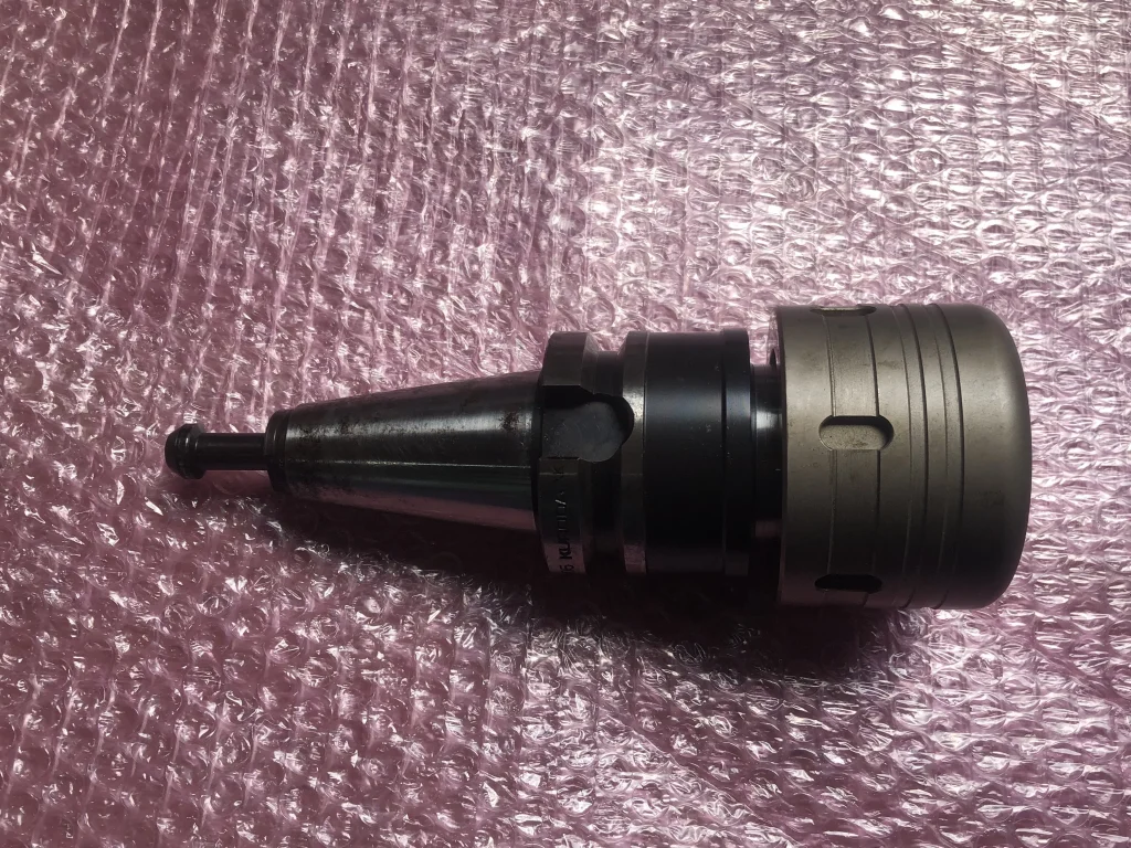 黒田精工 KKS BT40 ミーリングチャック BT40-MLR32-105 / KURODA PRECISION INDUSTRIES BT40-MLR32-105 TU250179
