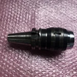 聖和 SHOWA BT40 ミーリングチャック BT40-TRI32P-105 / SHOWA TOOL BT40-TRI32P-105 TU250191