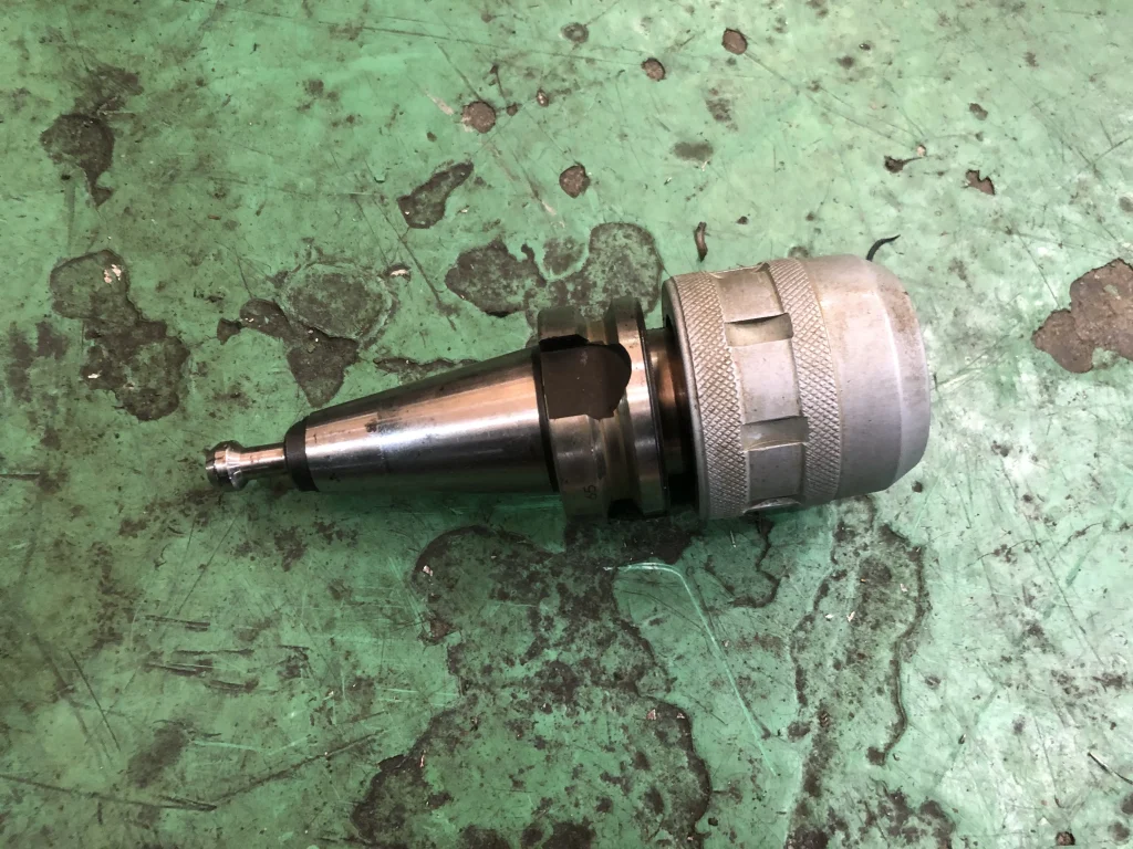 日研工作所 BT30 BT30-C20-65 / NIKKEN KOSAKUSHO WORKS BT30 Milling Chuck BT30-C20-65 TV210030