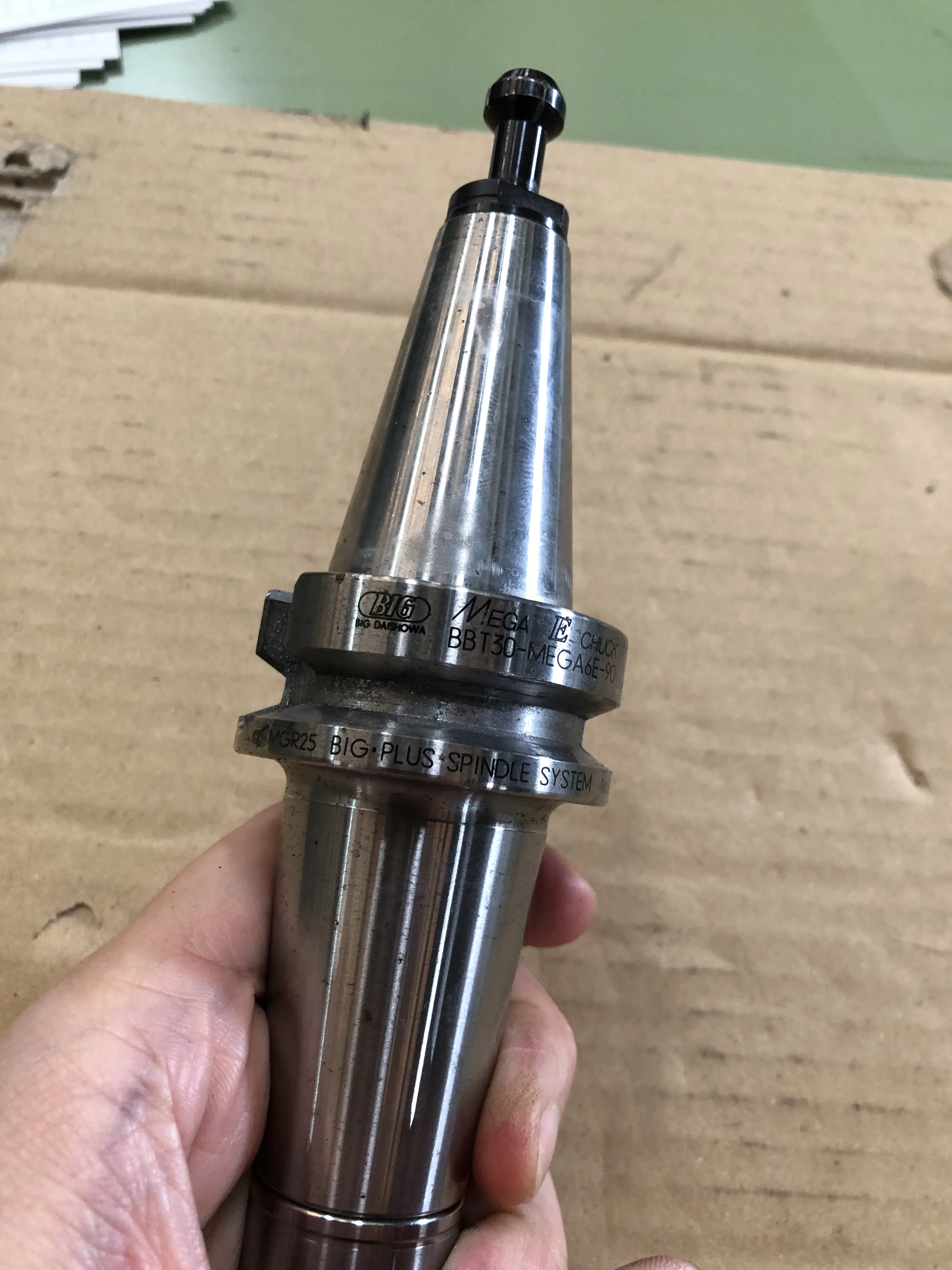 大昭和精機 BIG BBT30 BBT30-MEGA6E-90 / BIG DAISHOWA BBT30 Mega E Chuck BBT30-MEGA6E-90 TV220022