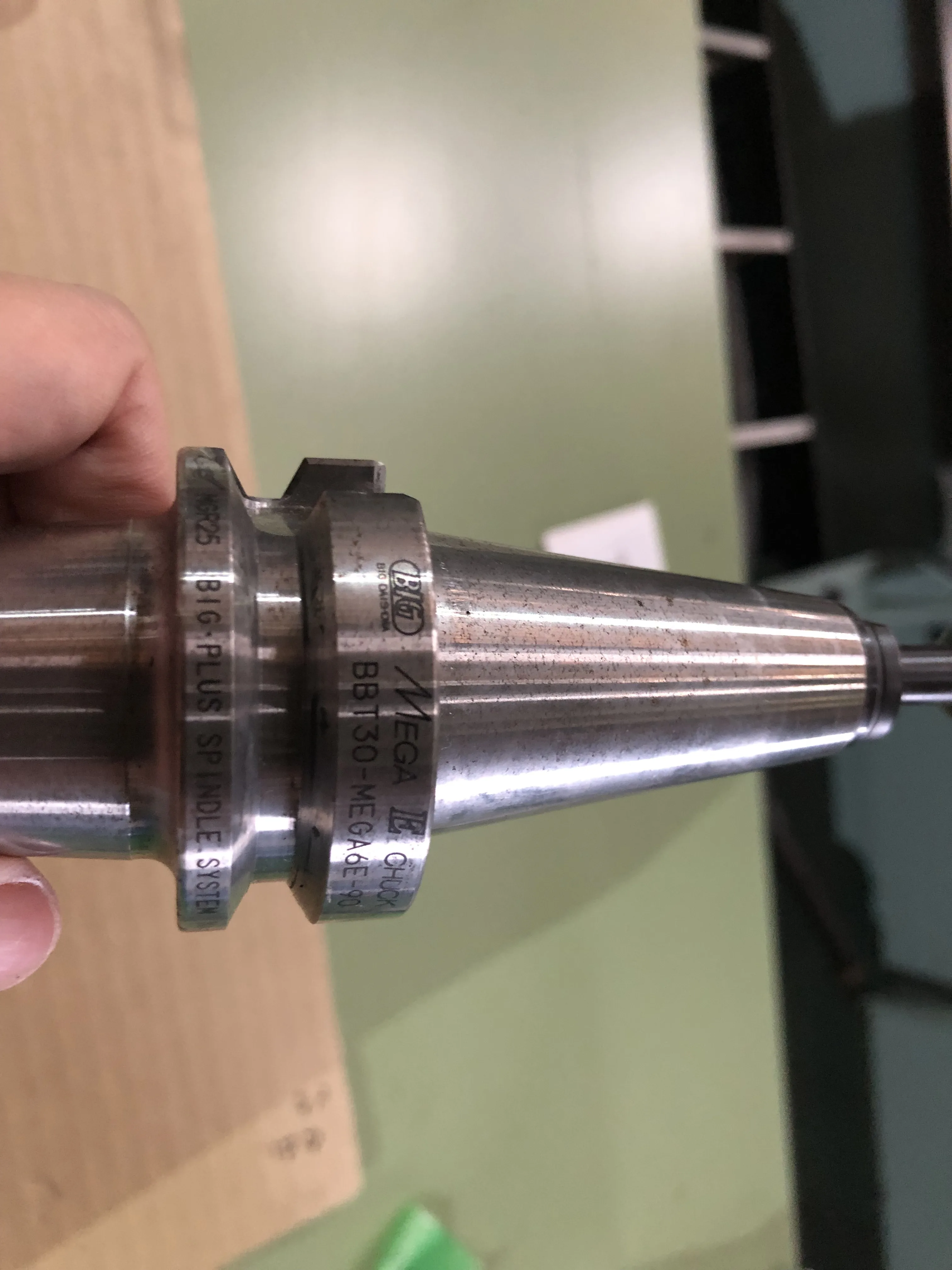 大昭和精機 BIG BBT30 BBT30-MEGA6E-90 / BIG DAISHOWA BBT30 Mega E Chuck BBT30-MEGA6E-90 TV220048