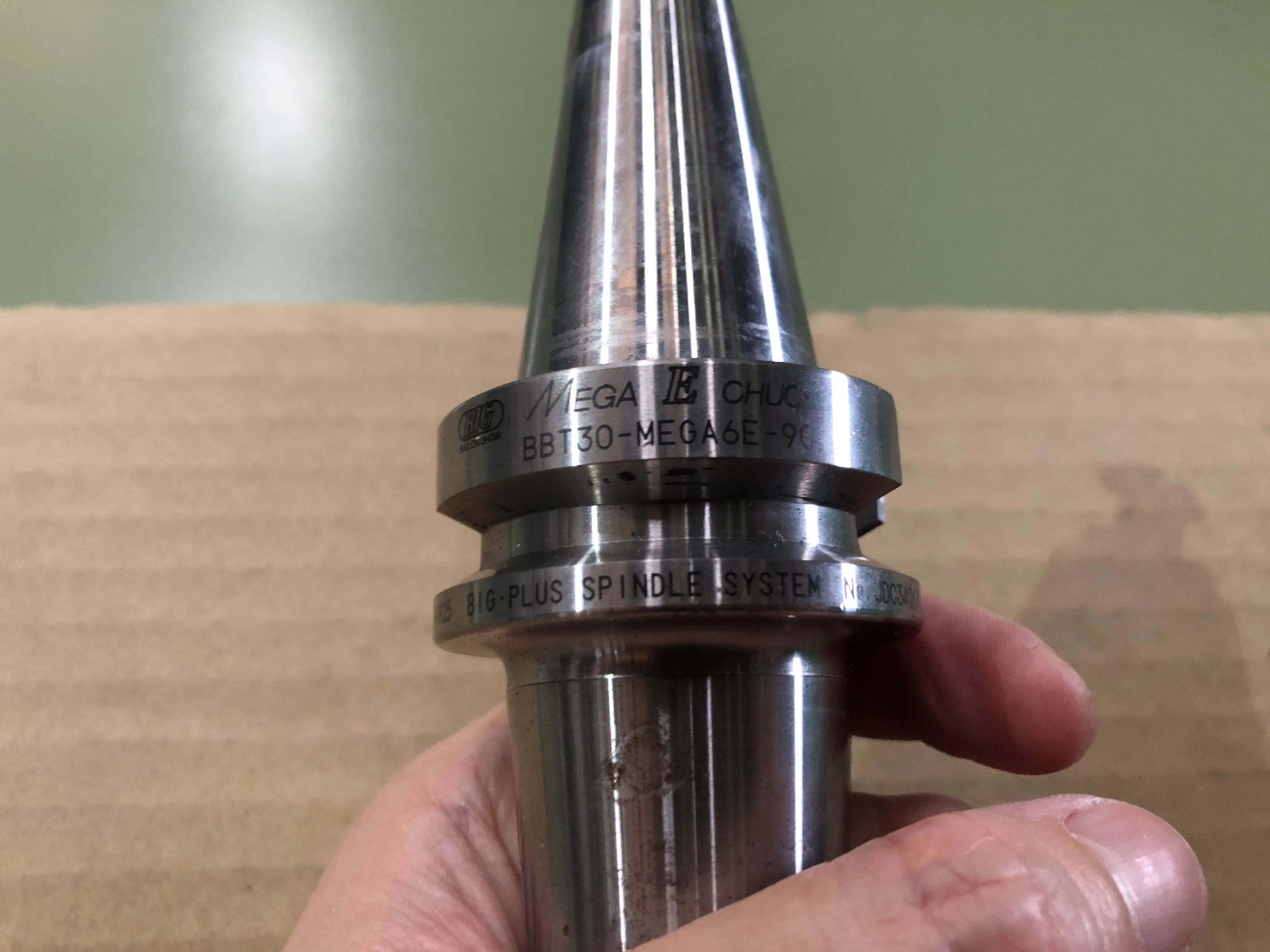 大昭和精機 BIG BBT30 BBT30-MEGA6E-90 / BIG DAISHOWA BBT30 Mega E Chuck BBT30-MEGA6E-90 TV220051