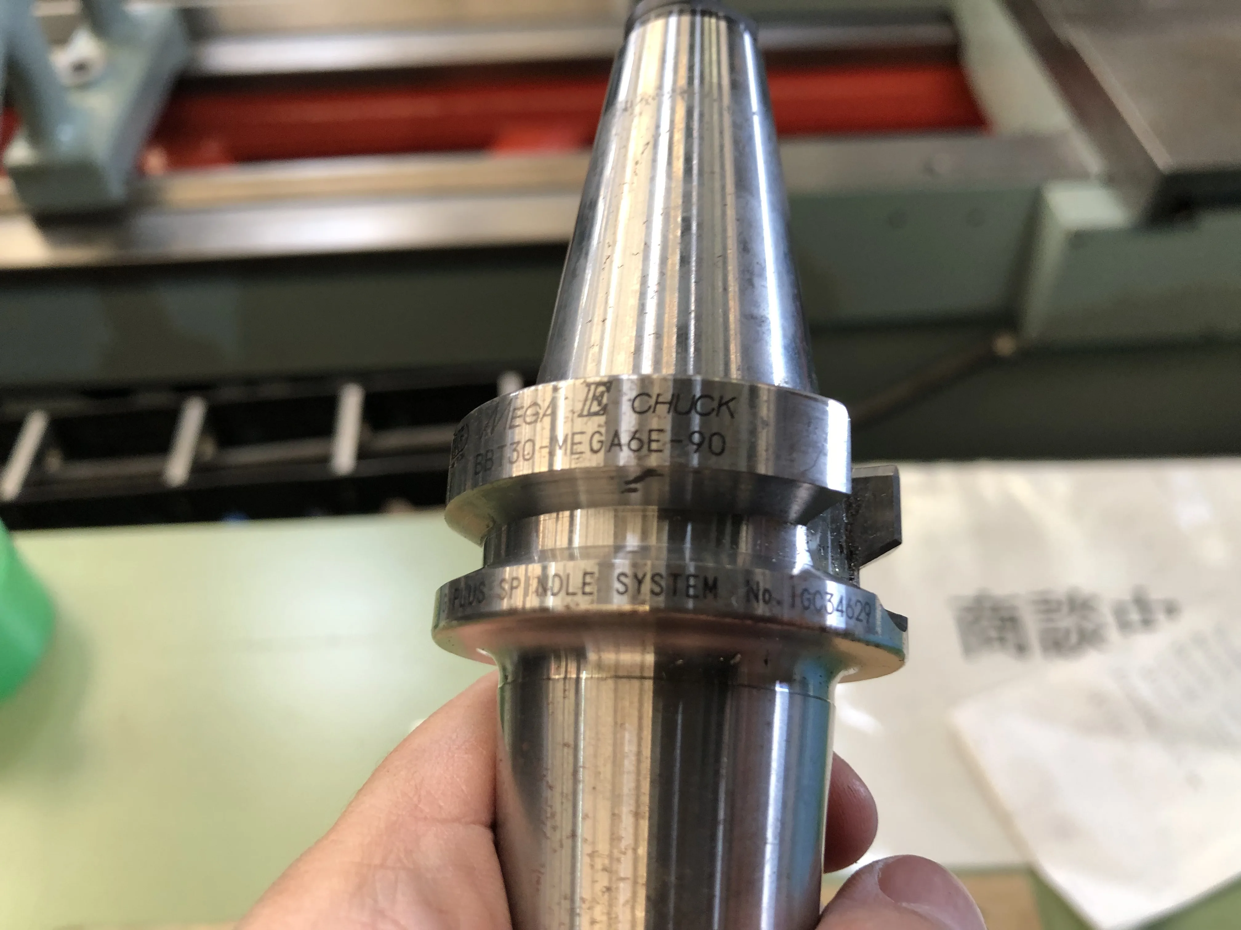 大昭和精機 BIG BBT30 BBT30-MEGA6E-90 / BIG DAISHOWA BIG BBT30-MEGA6E-90 Mega E Chuck BBT30-MEGA6E-90 TV220083