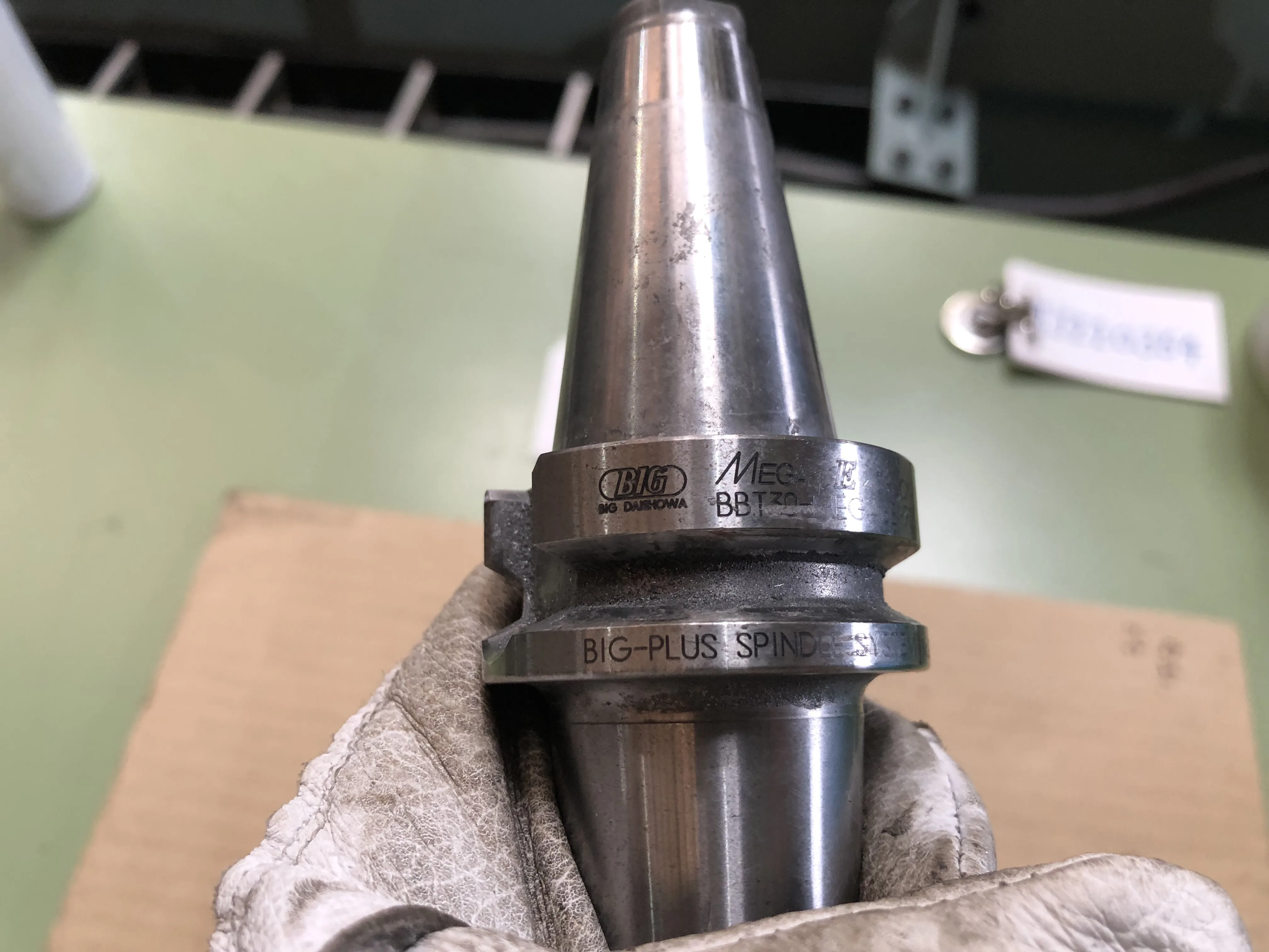 大昭和精機 BIG BBT30 BBT30-MEGA6E-90 / BIG DAISHOWA BBT30 Mega E Chuck BBT30-MEGA6E-90 TV220103