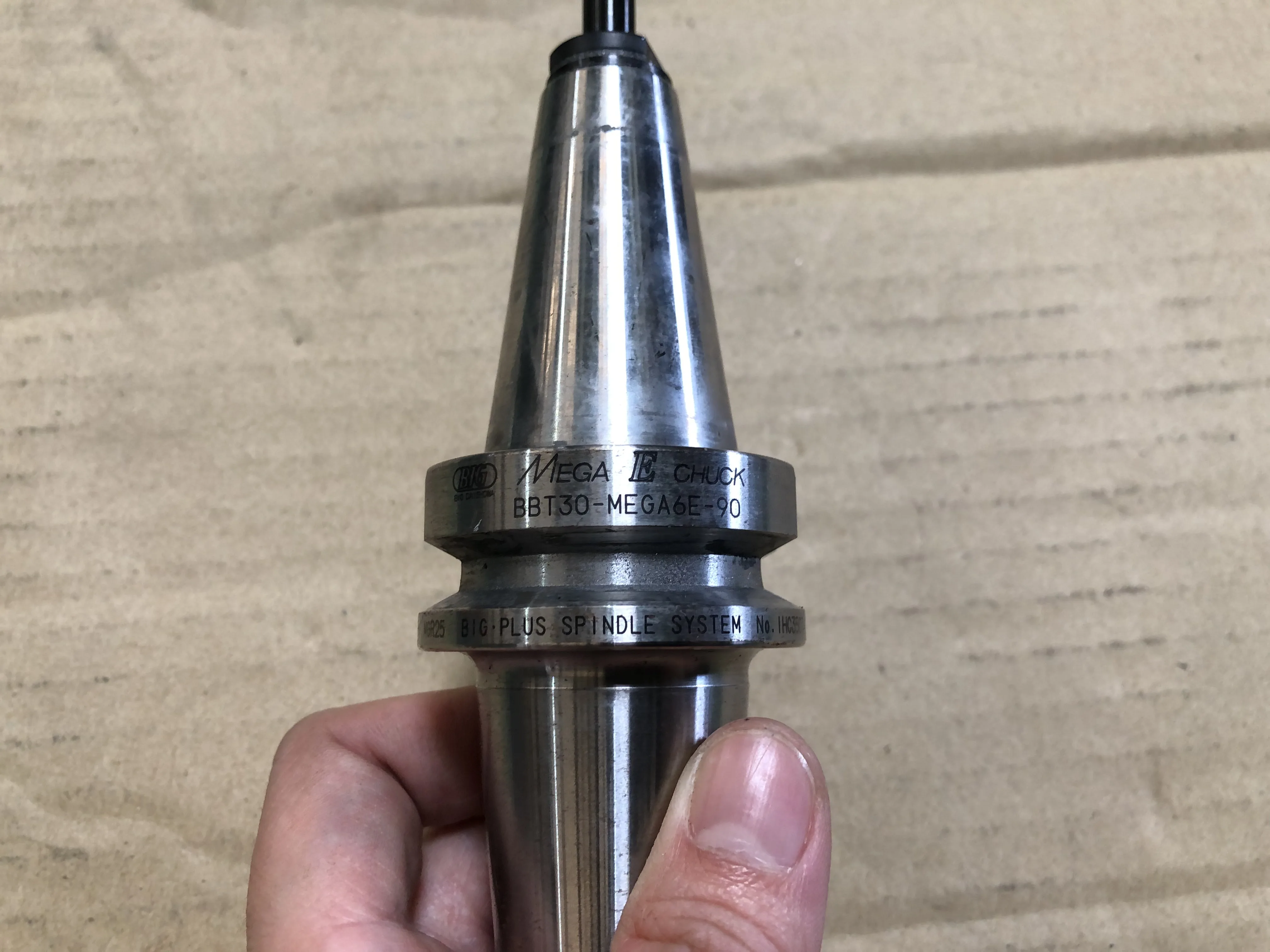 大昭和精機 BIG BBT30 BBT30-MEGA6E-90 / BIG DAISHOWA BBT30 Mega E Chuck BBT30-MEGA6E-90 TV220111