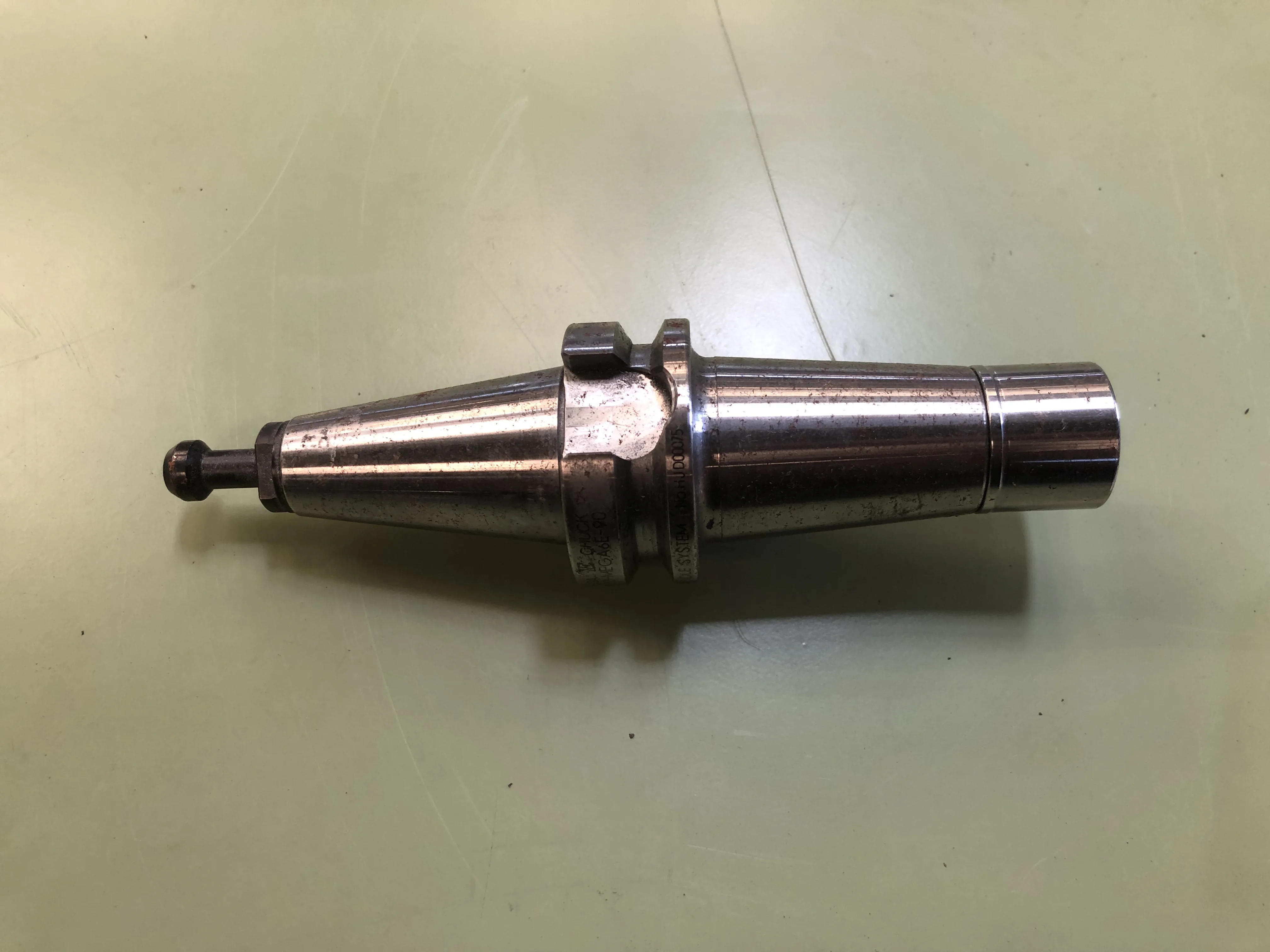 大昭和精機 BIG BBT30 BBT30-MEGA6E-90 / BIG DAISHOWA BBT30 Mega E Chuck BBT30-MEGA6E-90 TV220117