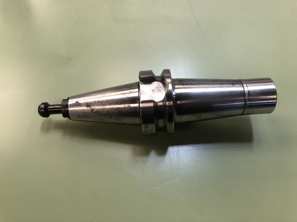 大昭和精機 BIG BBT30 BBT30-MEGA6E-90 / BIG DAISHOWA BBT30 Mega E Chuck BBT30-MEGA6E-90 TV220120