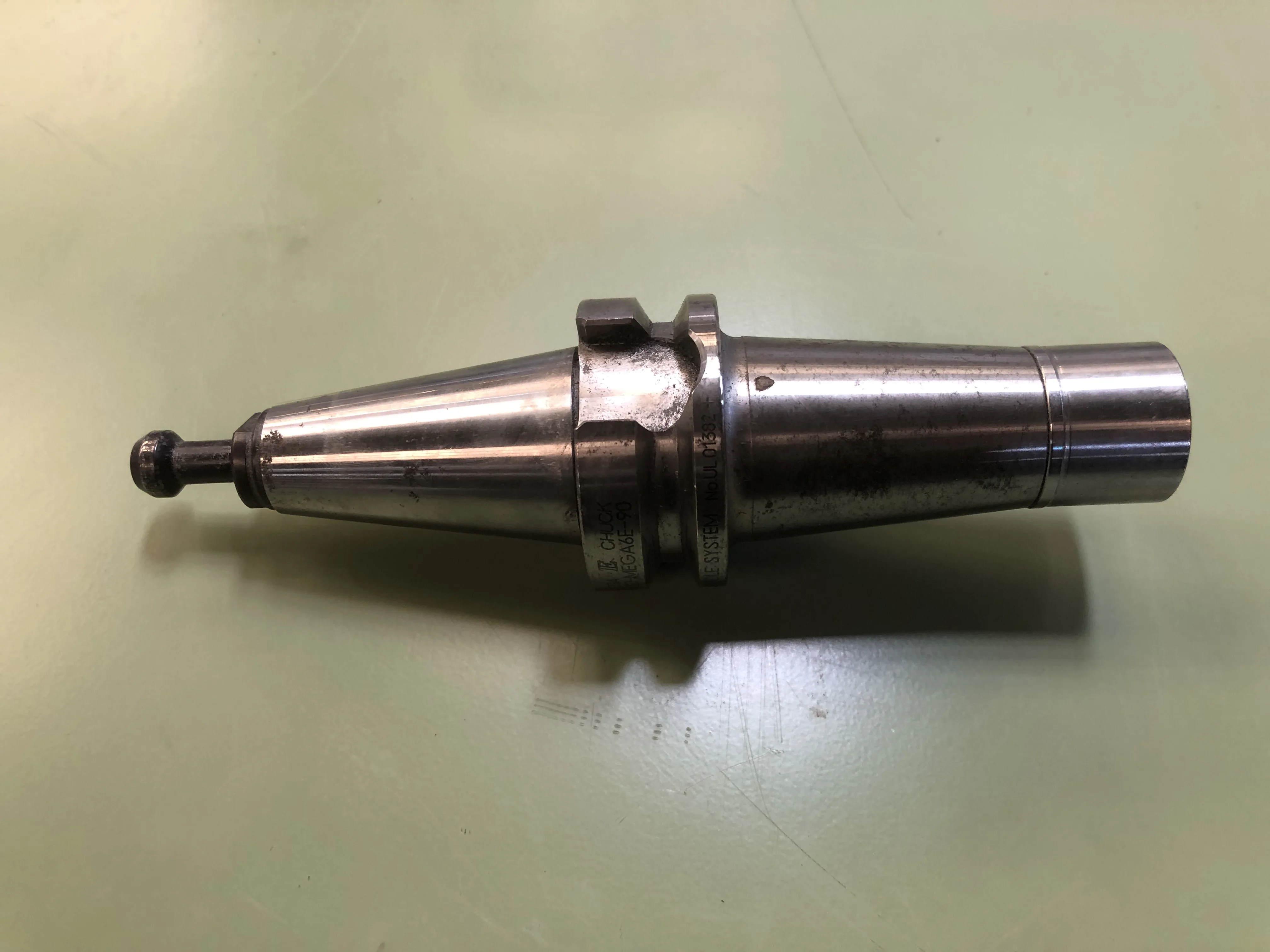 大昭和精機 BIG BBT30 BBT30-MEGA6E-90 / BIG DAISHOWA BBT30 Mega E Chuck BBT30-MEGA6E-90 TV220123