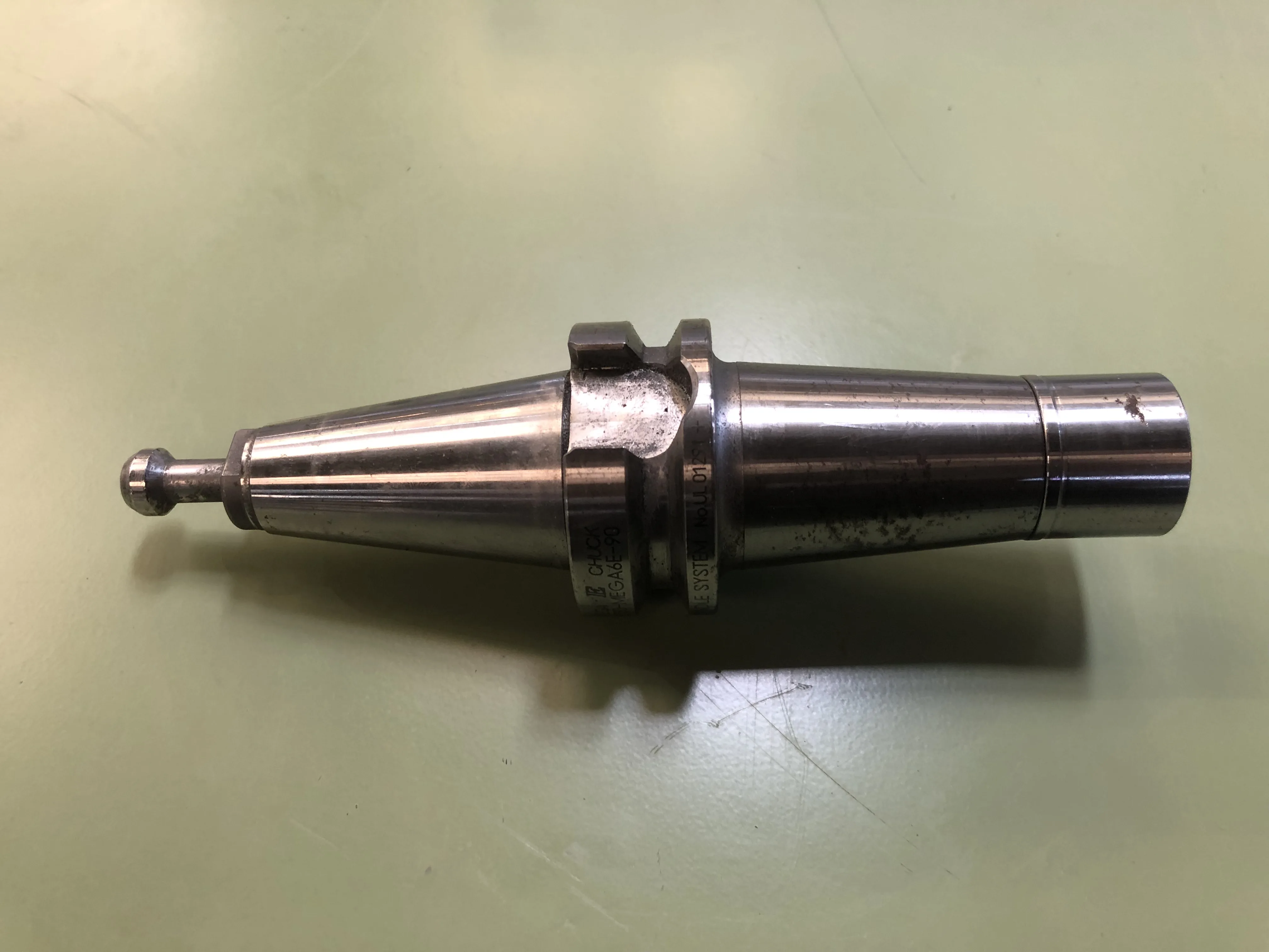 大昭和精機 BIG BBT30 BBT30-MEGA6E-90 / BIG DAISHOWA BBT30 Mega E Chuck BBT30-MEGA6E-90 TV220125