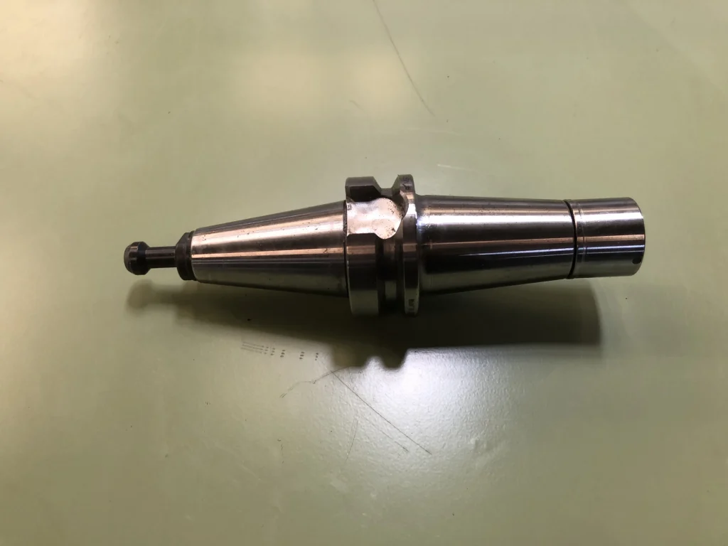 大昭和精機 BIG BBT30 BBT30-MEGA6E-90 / BIG DAISHOWA BBT30 Mega E Chuck BBT30-MEGA6E-90 TV220126