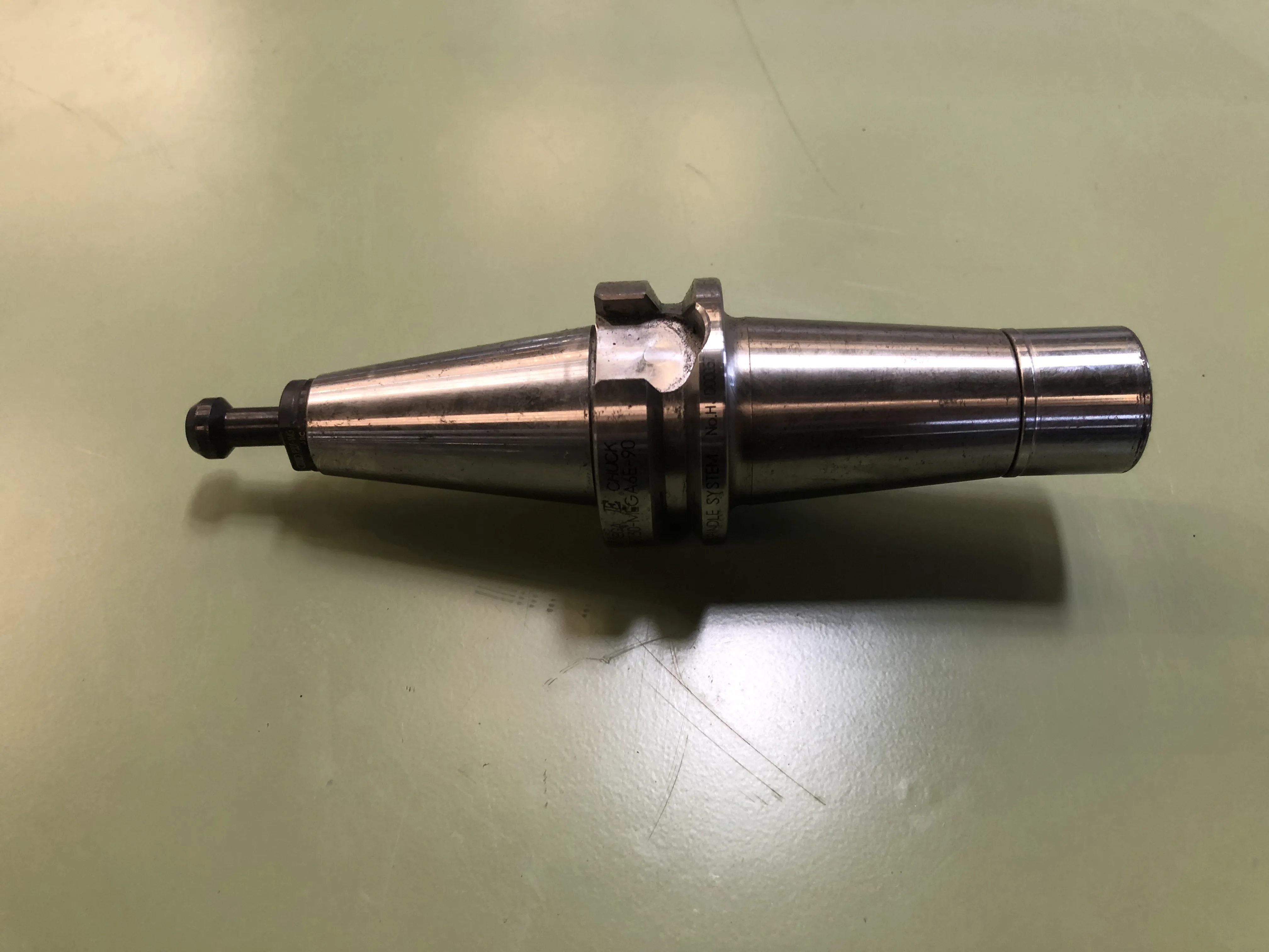 大昭和精機 BIG BBT30 BBT30-MEGA6E-90 / BIG DAISHOWA BBT30 Mega E Chuck BBT30-MEGA6E-90 TV220128