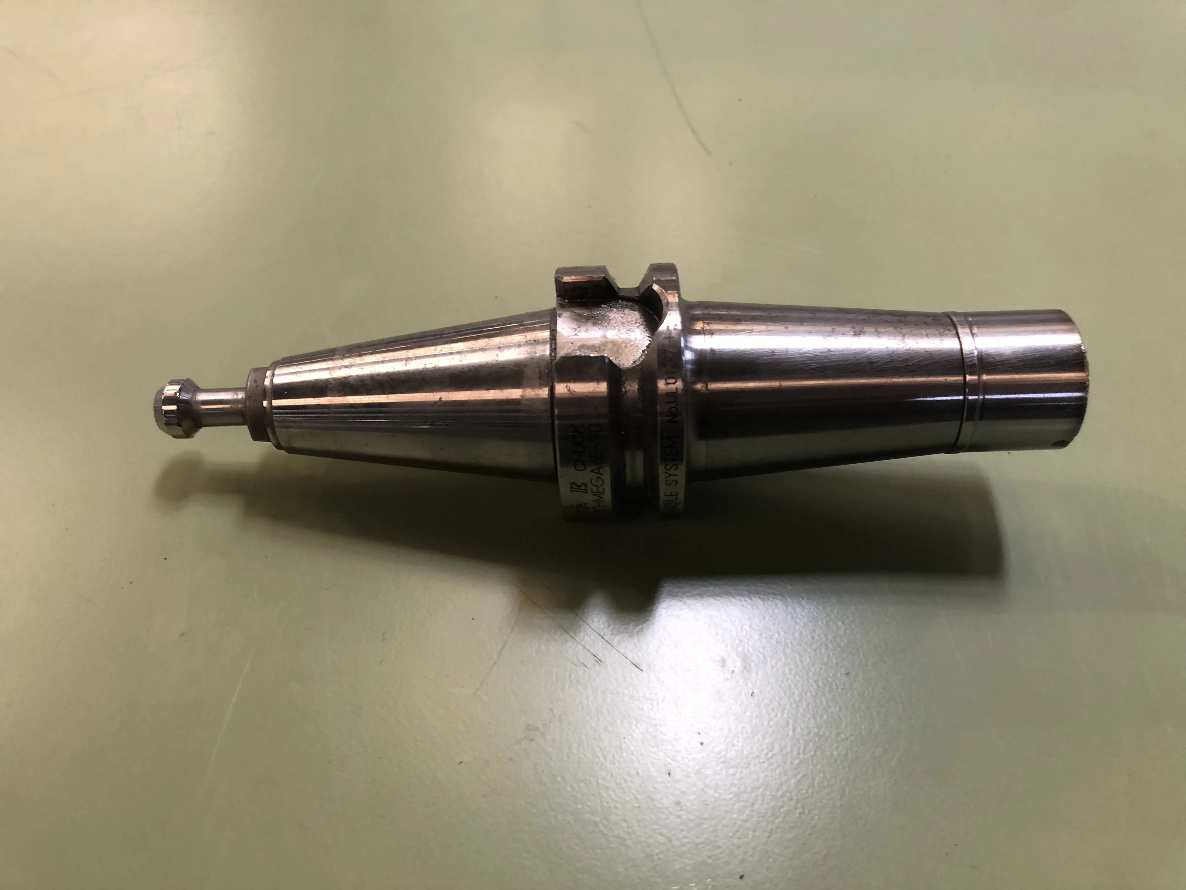 大昭和精機 BIG BBT30 BBT30-MEGA6E-90 / BIG DAISHOWA BBT30 Mega E Chuck BBT30-MEGA6E-90 TV220130
