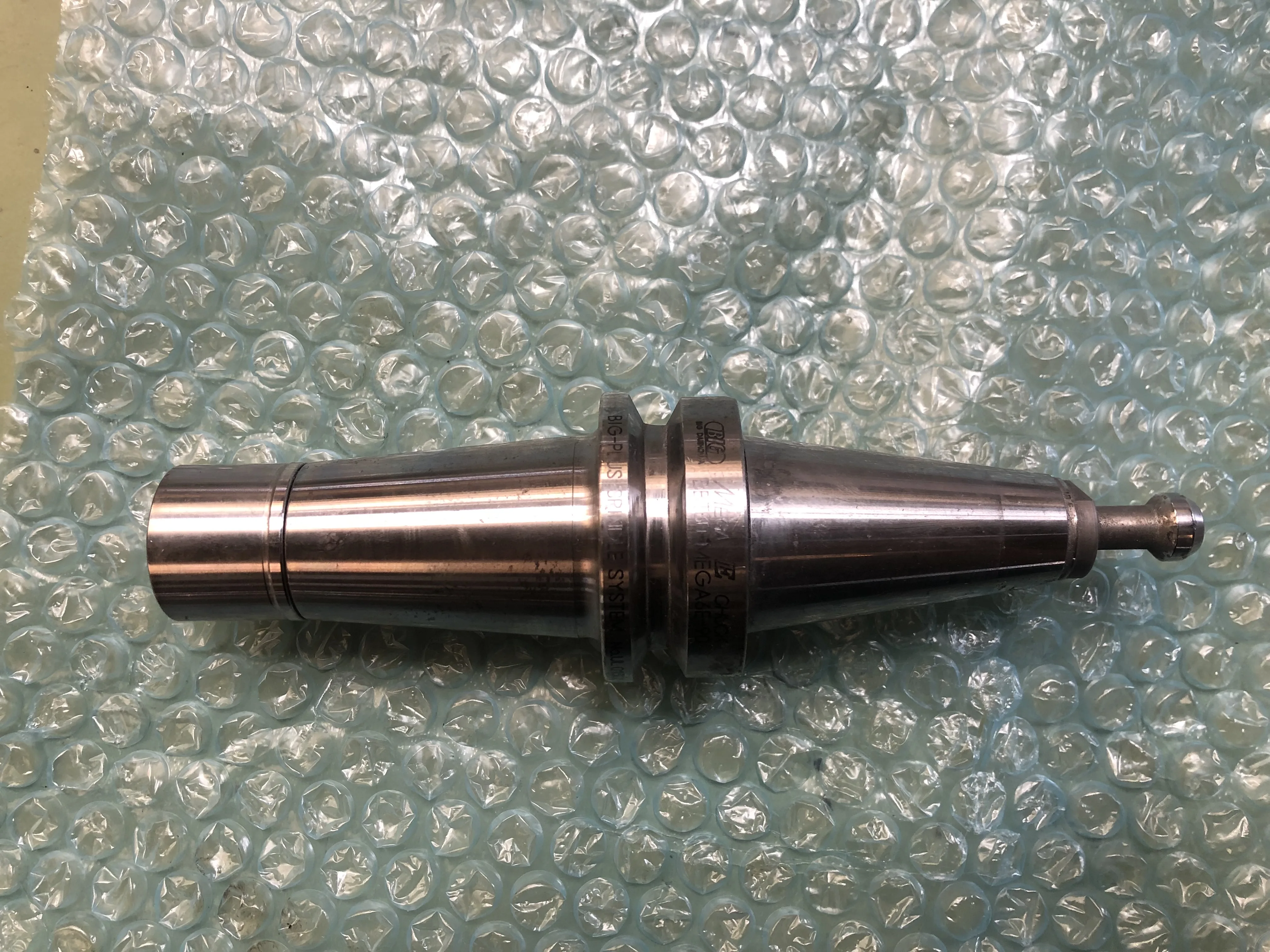 大昭和精機 BIG BBT30 BBT30-MEGA6E-90 / BIG DAISHOWA BBT30 Mega E Chuck BBT30-MEGA6E-90 TV220154
