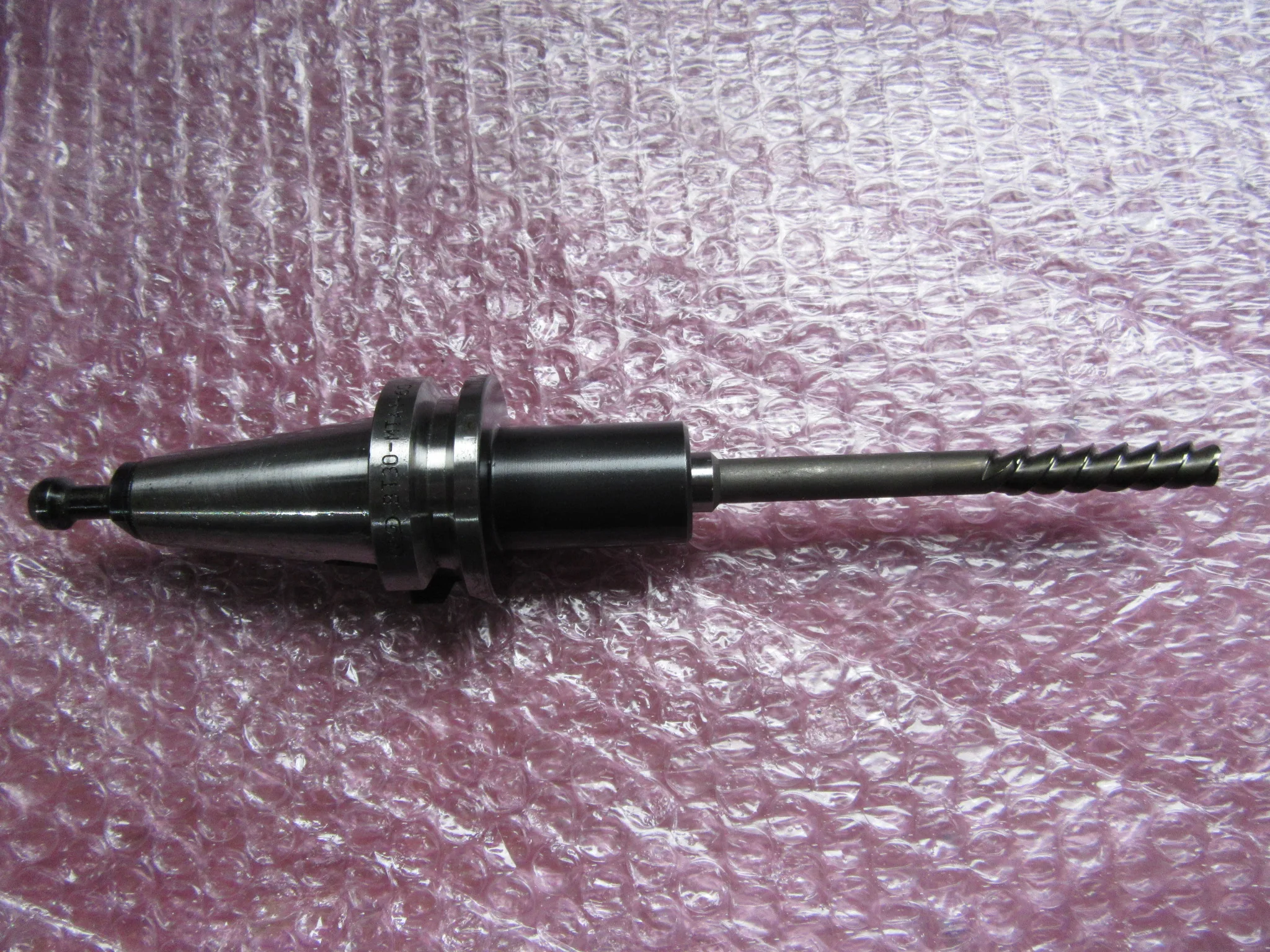 大昭和精機 BIG BT30 モールステーパホルダ BT30-MTA1-60 / BIG DAISHOWA BT30-MTA1-60 TV250109