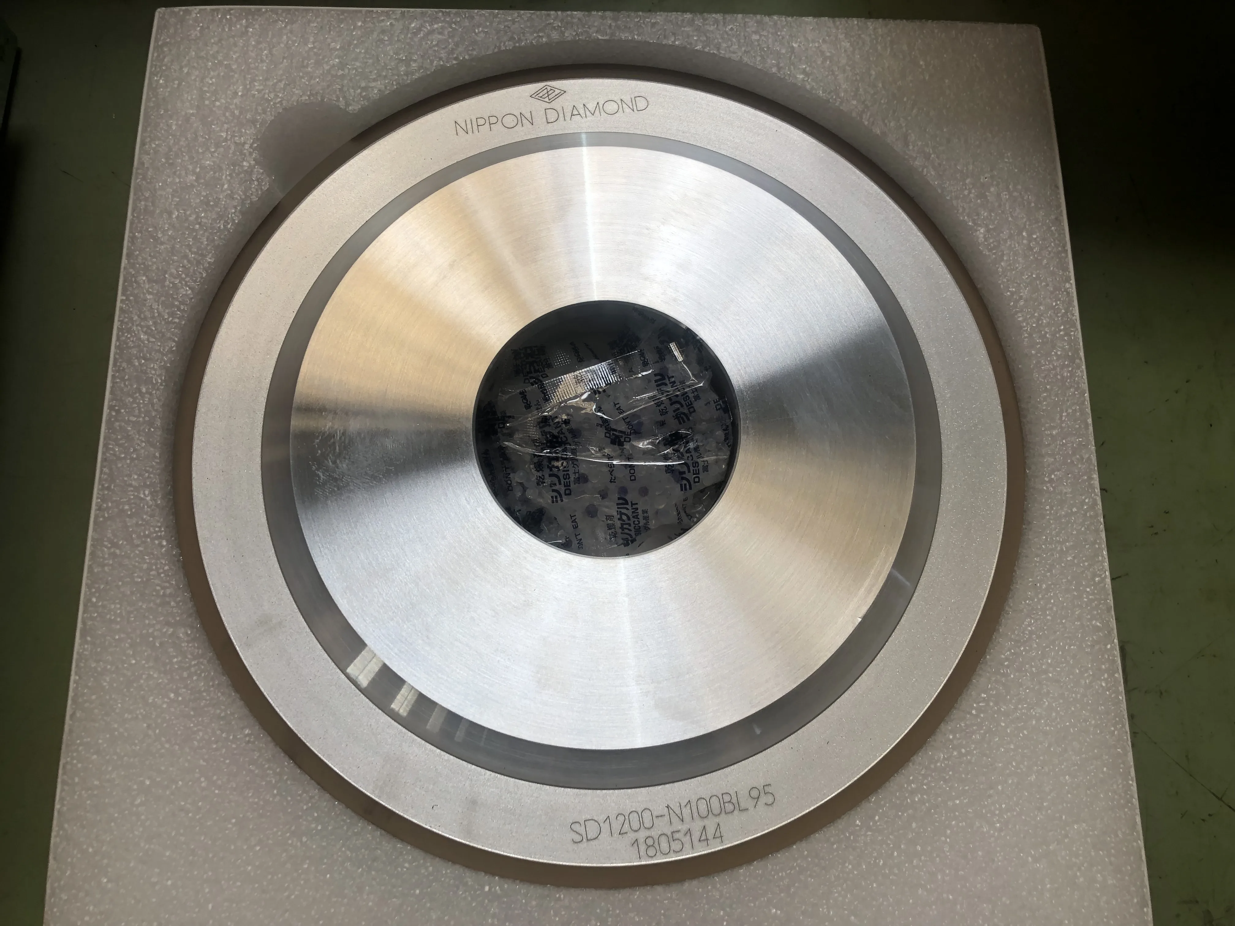 日本ダイヤモンド ダイヤモンドホイール SD1200-N100BL95 1805144 / NIPPON DIAMOND Diamond Wheel SD1200-N100BL95 1805144 TW230029