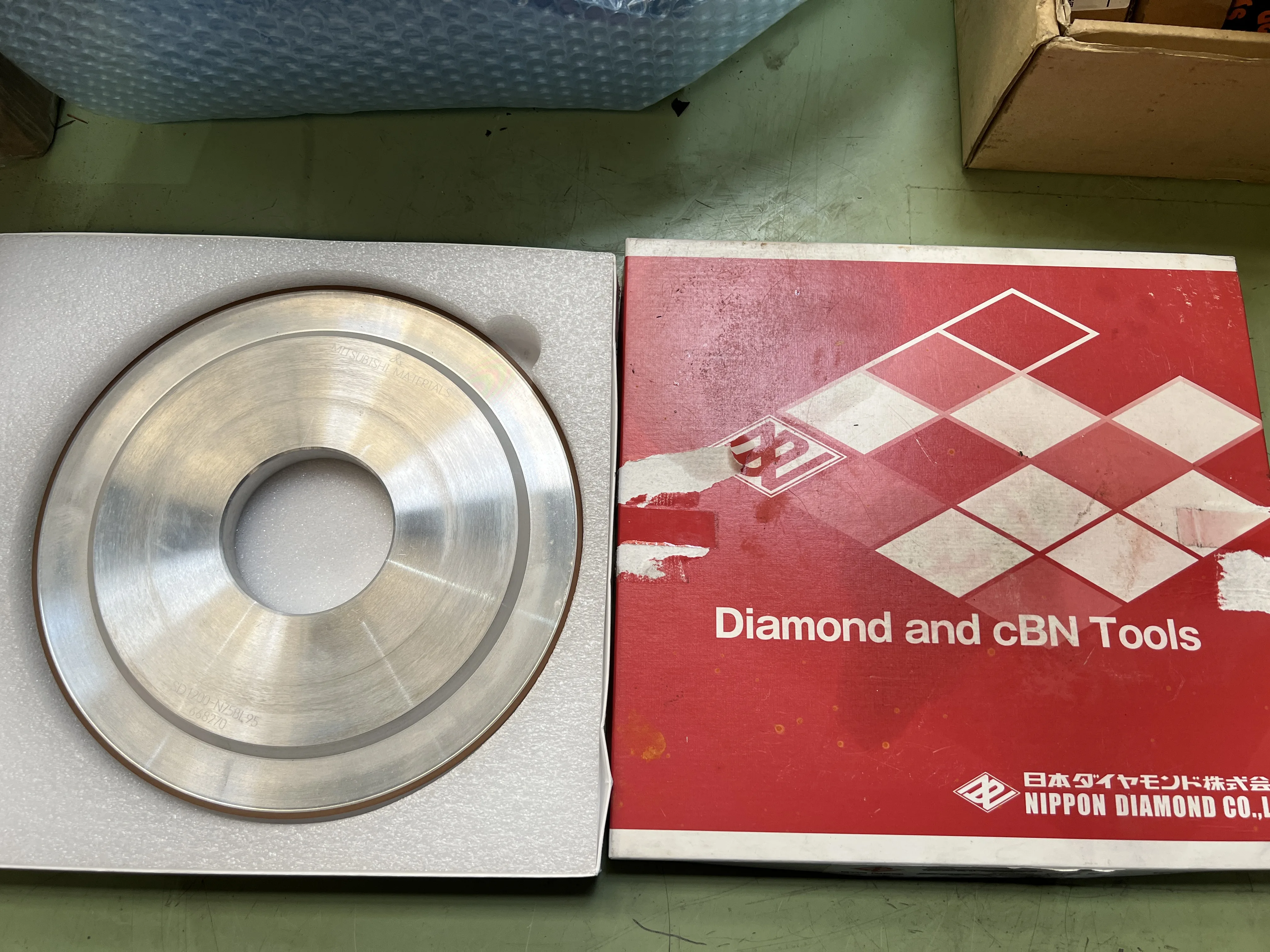 三菱マテリアル ダイヤモンドホイール SD1200-N75BL95(668270) / MITSUBISHI MATERIALS Diamond Wheel SD1200-N75BL95(668270) TW230038