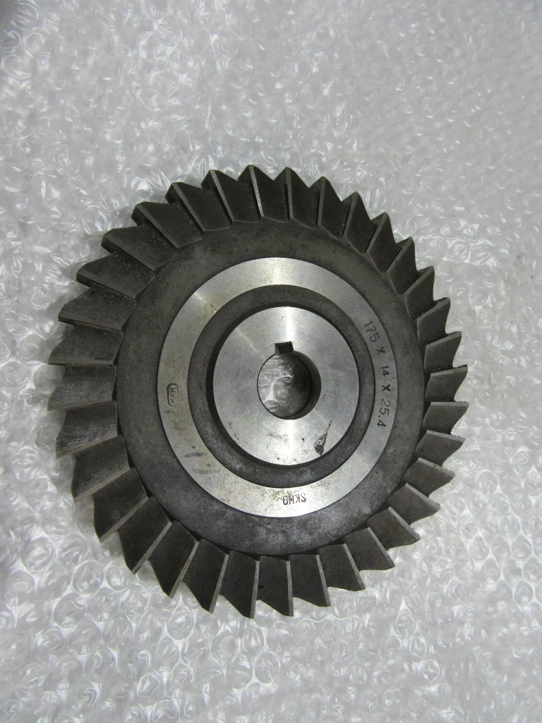 三協工具 KKK カッター 175ｘ14ｘ25.4 SKH9 / SANKYO TOOL Side Cutter 175ｘ14ｘ25.4 SKH9 TW230065