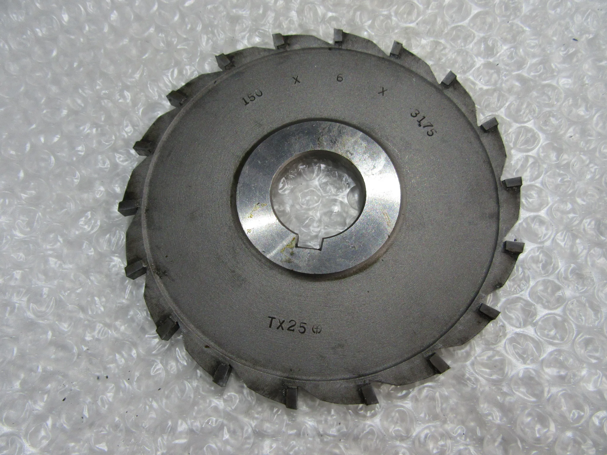 インボリュート歯車カッター 150x6x31.75 / Involute Gear Cutter 150x6x31.75 TW230069