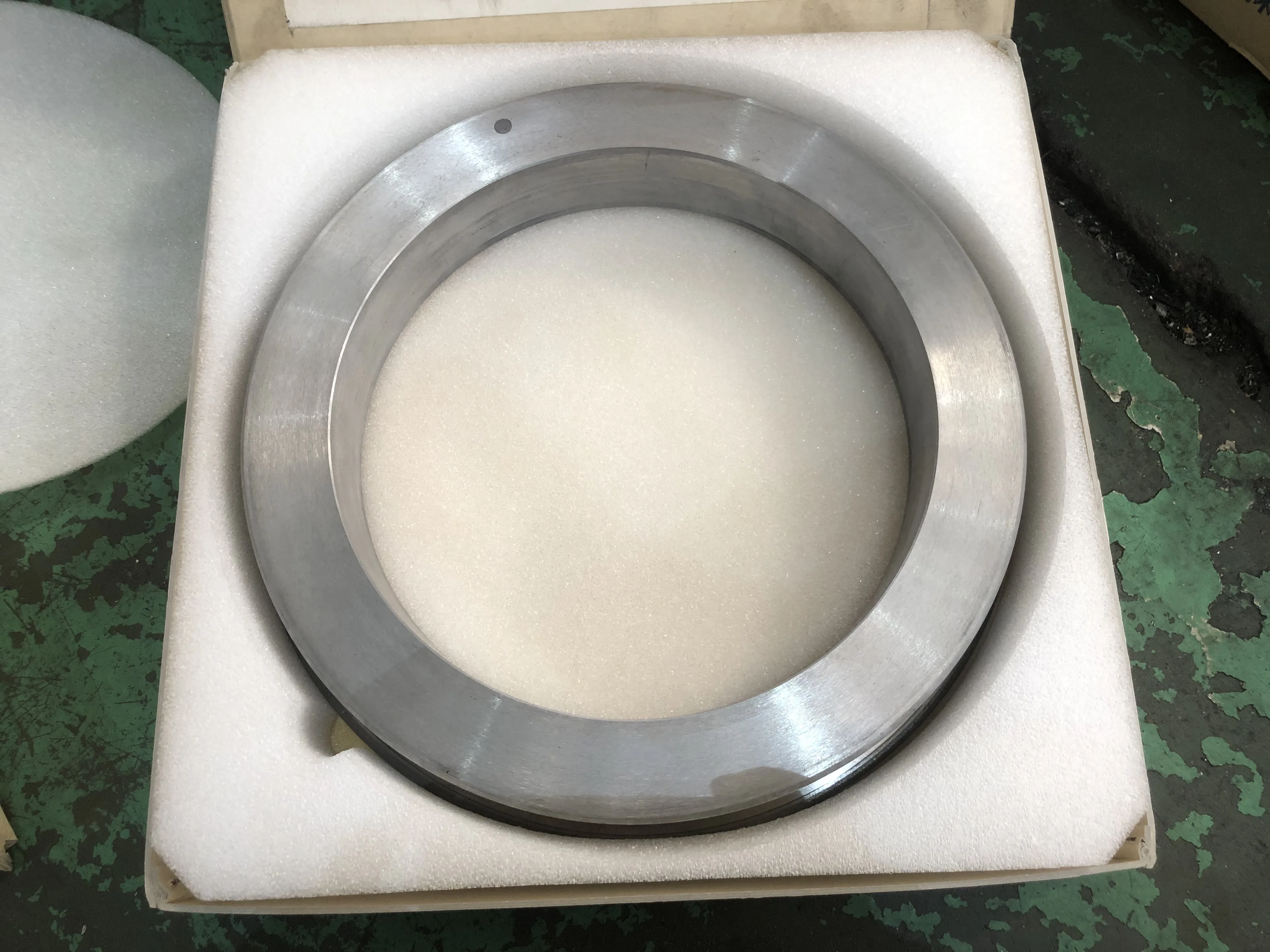 三菱マテリアル ダイヤモンドホイール MD200-N100M90 / MITSUBISHI MATERIALS MD200-N100M90 TW240008