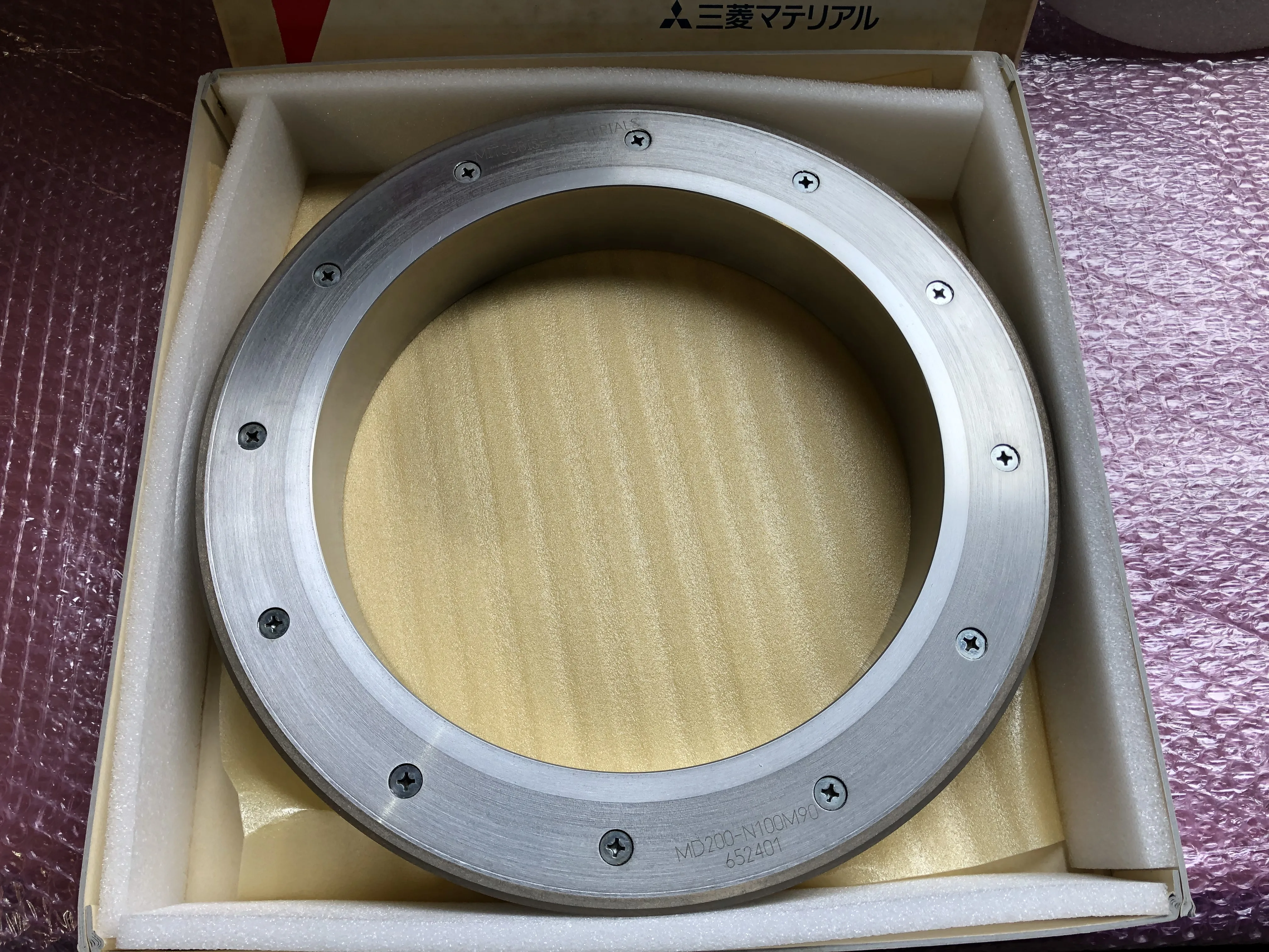 三菱マテリアル ダイヤモンドホイール MD200-N100M90 / MITSUBISHI MATERIALS MD200-N100M90 TW250011