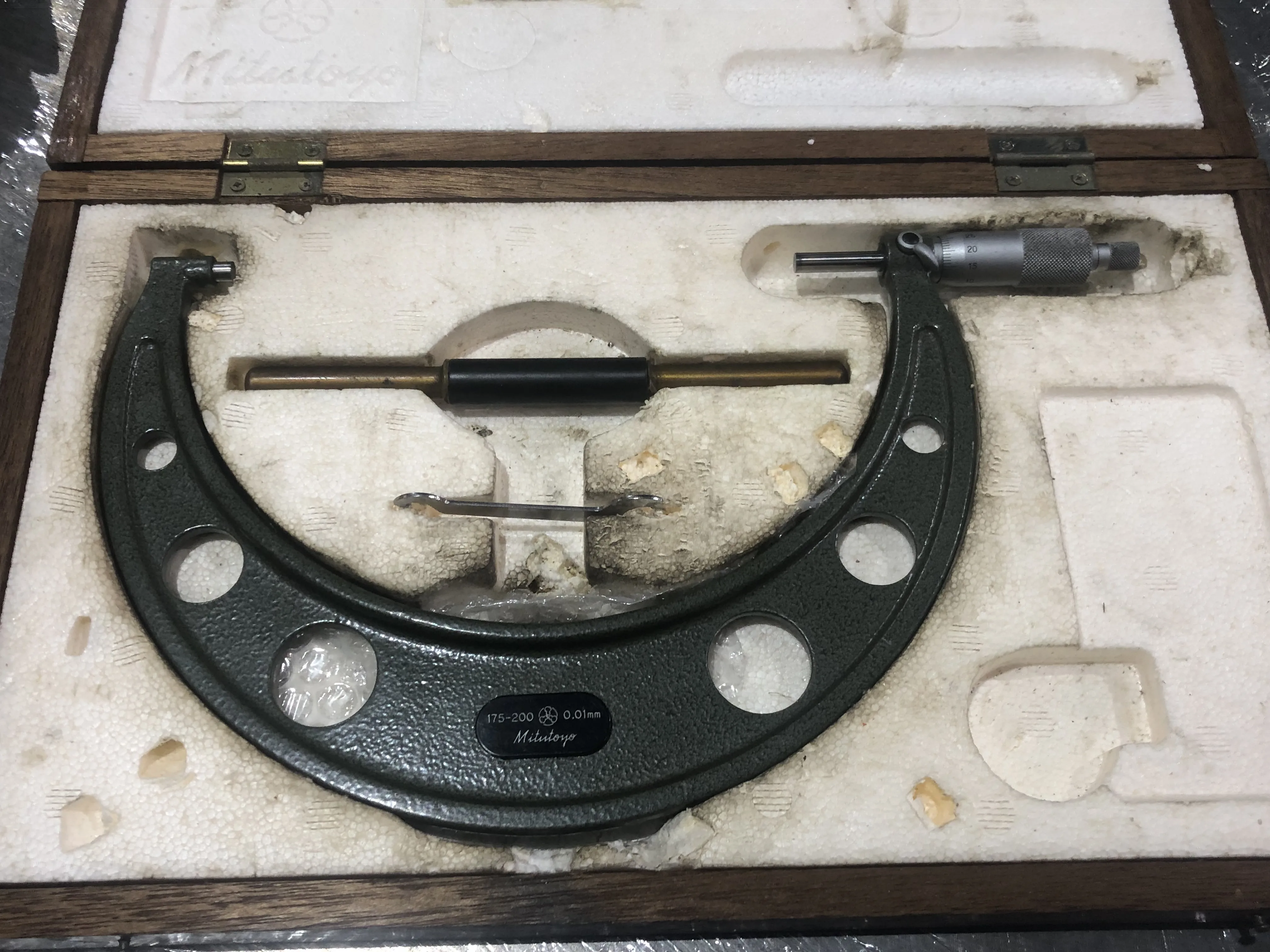 ミツトヨ/三豊製作所 外側マイクロメーター 175-200mm(0.01mm) / MITUTOYO Outside Micrometer 175-200mm(0.01mm) TX210281