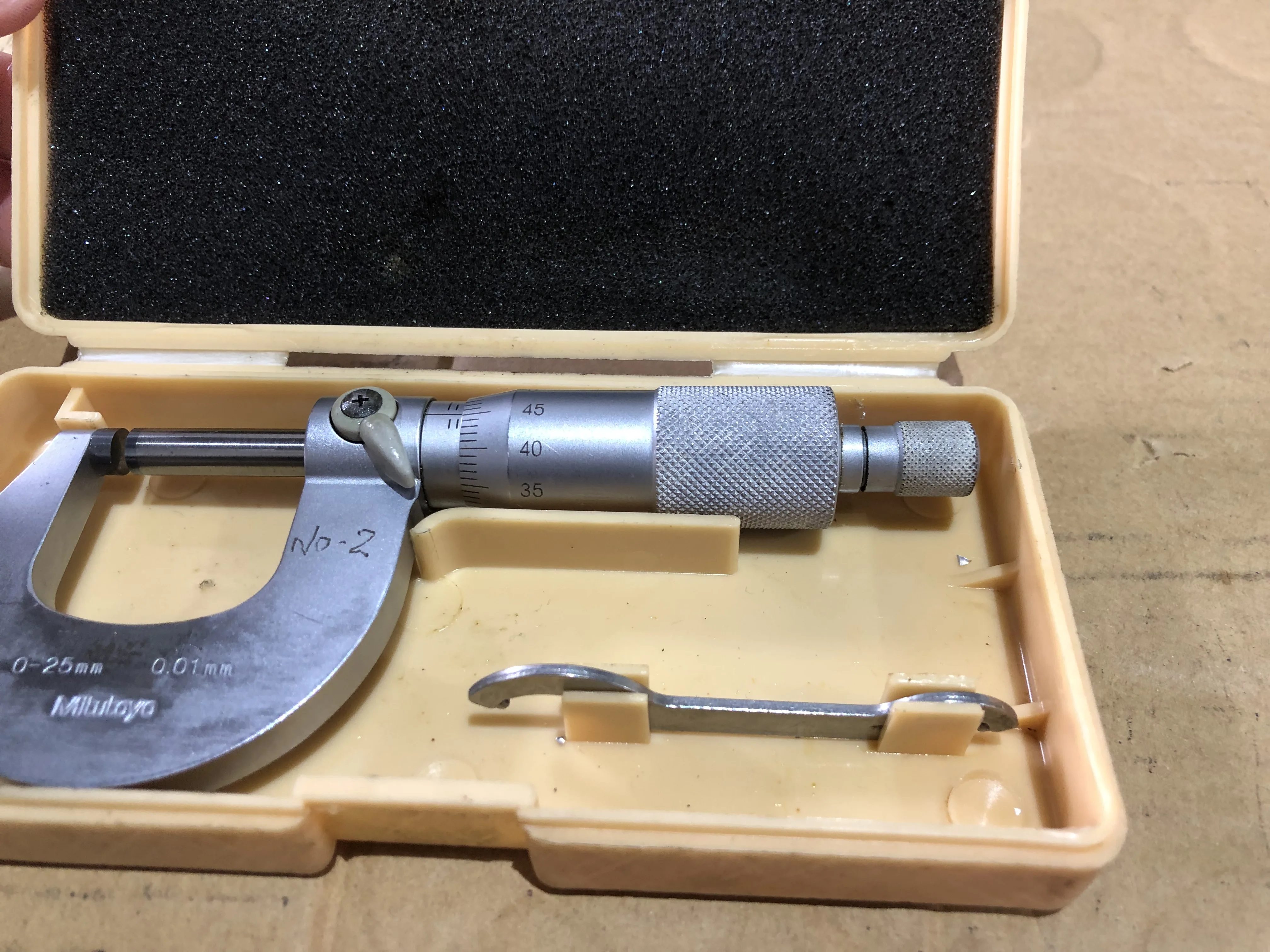 ミツトヨ/三豊製作所 外側マイクロメーター 101-103（M210-25） / MITUTOYO Outside Micrometer 101-103（M210-25） TX220196