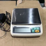 エー・アンド・デイ 汎用上皿電子天秤 EW-300G / A&D Precision Balance EW-300G TX220235