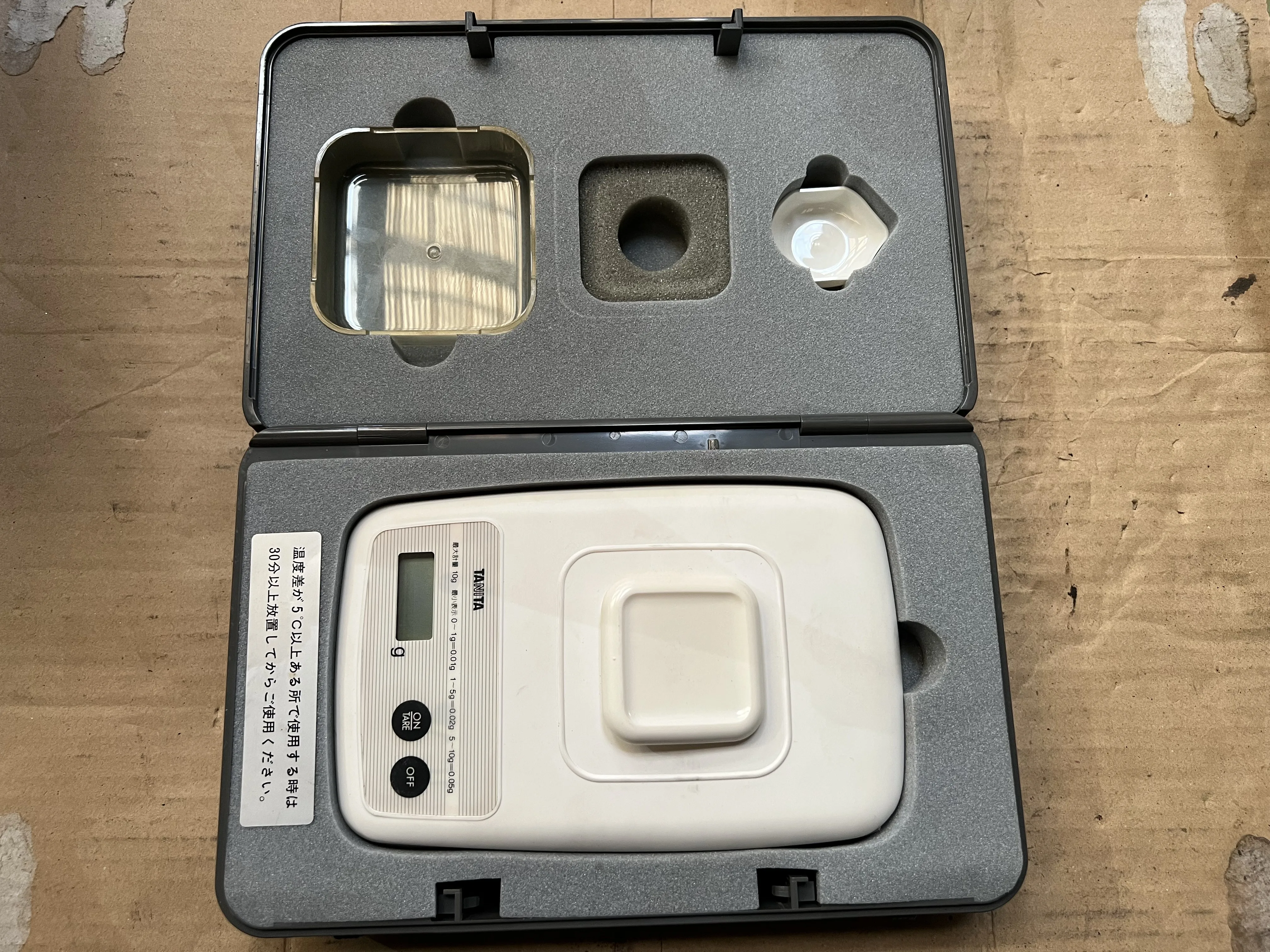 タニタ ファインミニ DC7.5V / TANITA CORPORATION Digital Scale DC7.5V TX220450