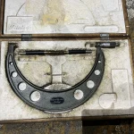 ミツトヨ/三豊製作所 外側マイクロメーター 250~275mm / MITUTOYO Outside Micrometer 250~275mm TX220473