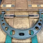 ミツトヨ/三豊製作所 外側マイクロメーター 測定範囲350-375mm(最小表示0.01mm) / MITUTOYO Outside Micrometer 測定範囲350-375mm(最小表示0.01mm) TX220492