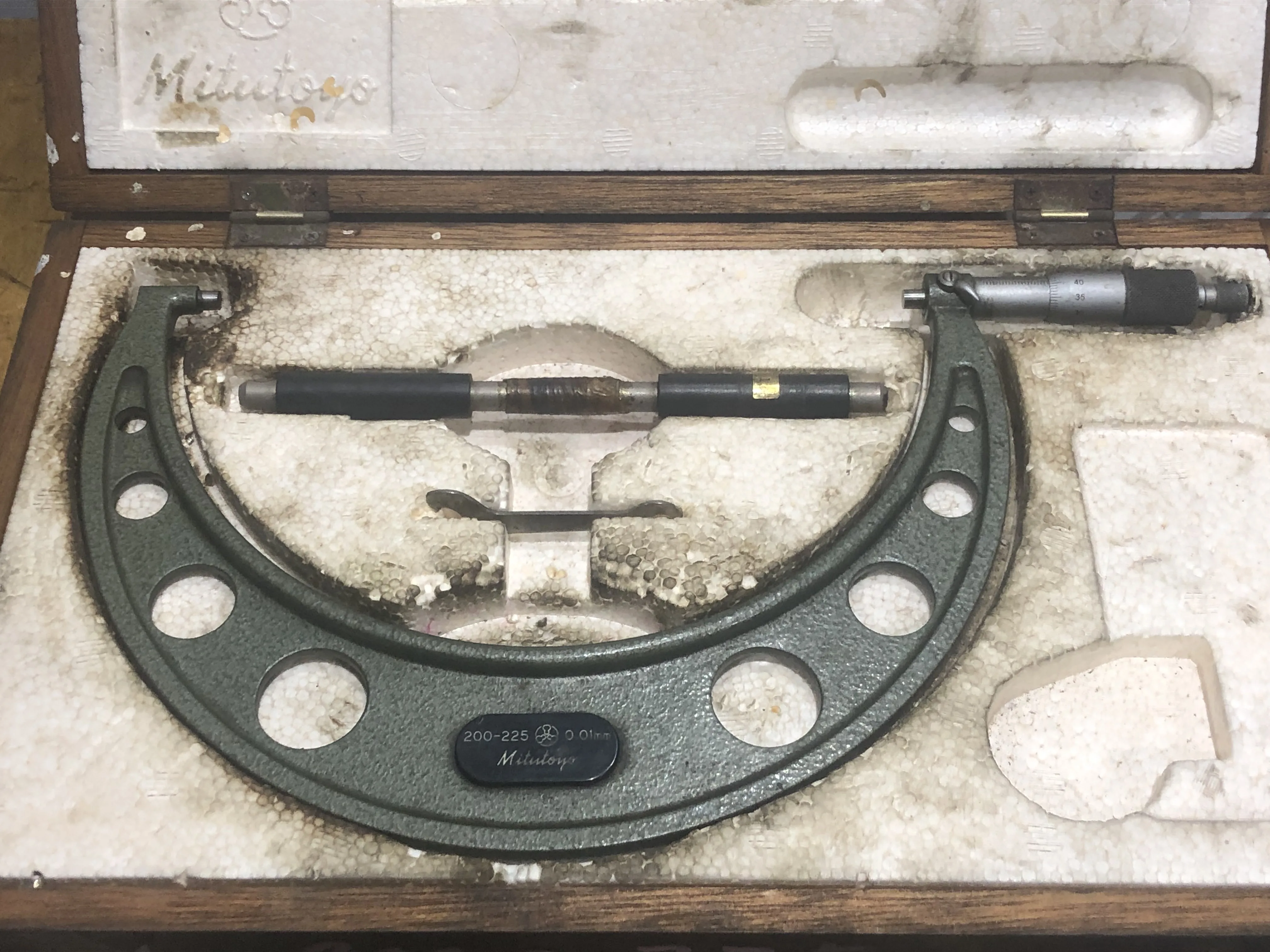 ミツトヨ/三豊製作所 外側マイクロメーター 200-225 / MITUTOYO Outside Micrometer 200-225 TX220523