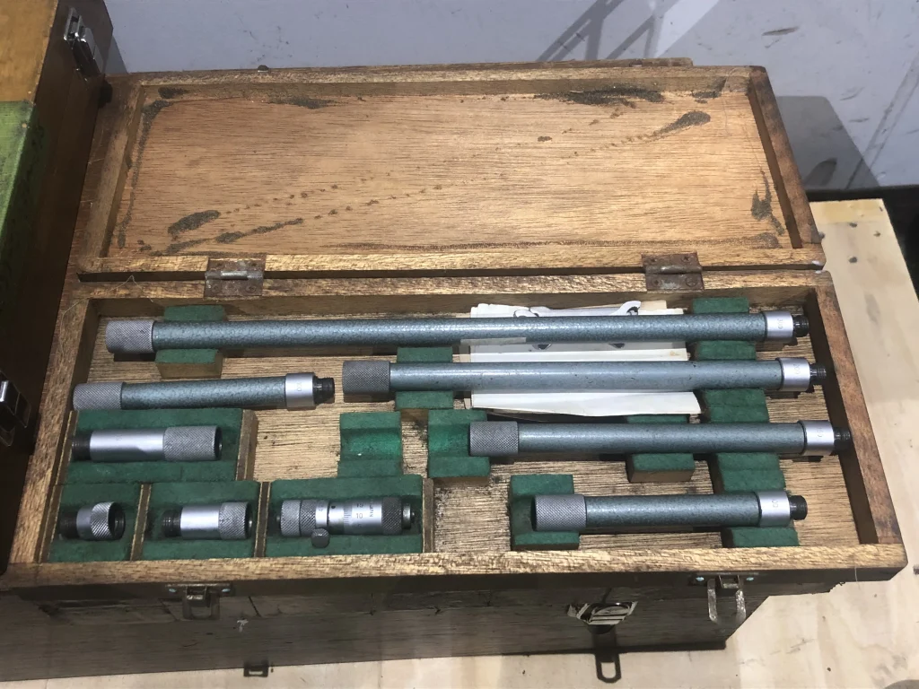 ミツトヨ/三豊製作所 つぎたしパイプ形内側マイクロメータ IMZ1000W（137-109） / MITUTOYO Tubular Inside Micrometer Set IMZ1000W（137-109） TX220524