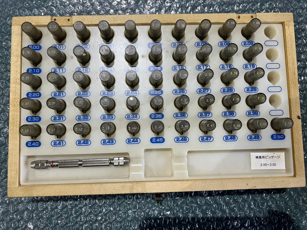 新潟精機 SK ピンゲージセット SP-2A / NIIGATA SEIKI Pin Gauge Set SP-2A TX230002