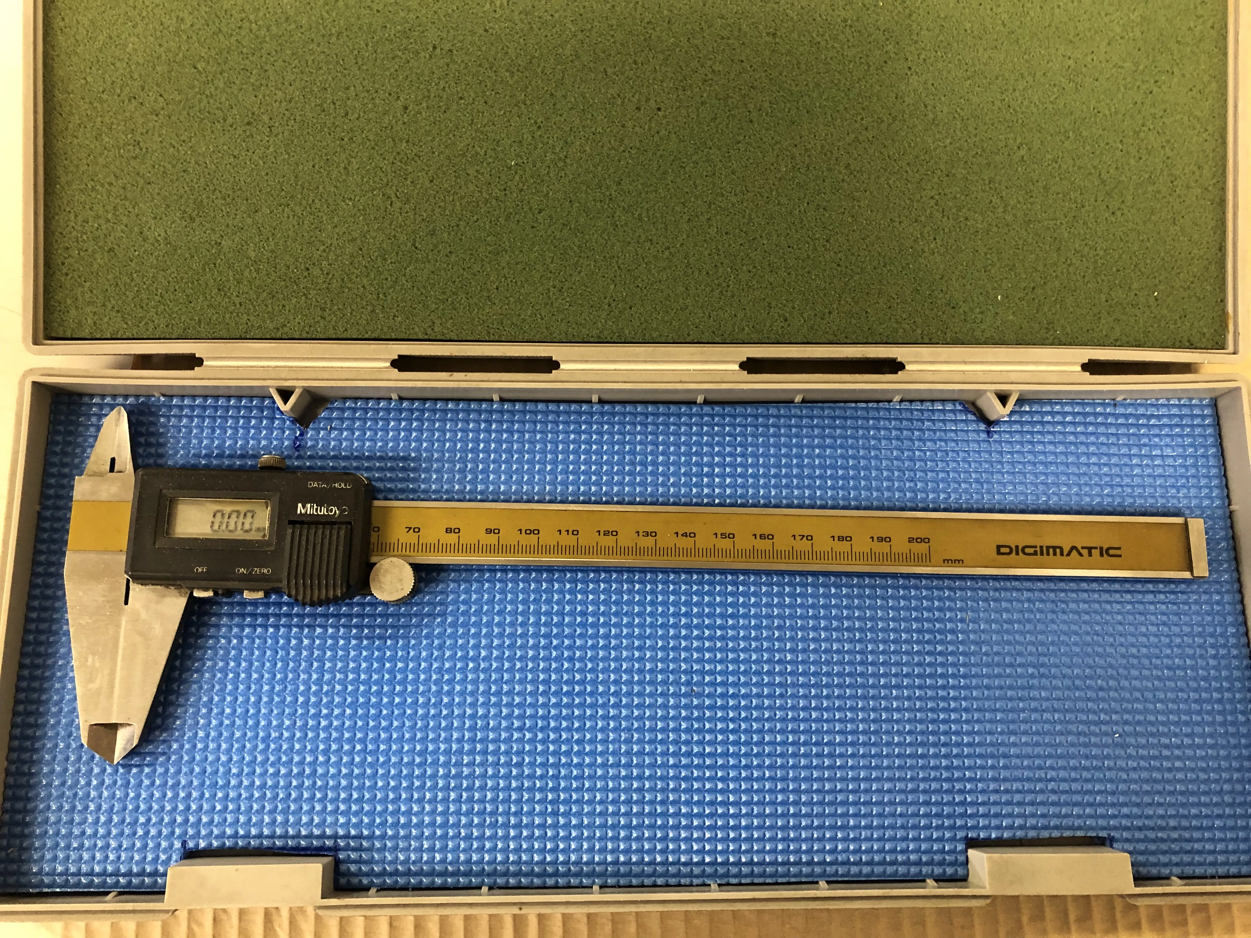ミツトヨ/三豊製作所 デジマチックノギス NO.500-302(0.01-200mm) / MITUTOYO Digimatic Vernier Caliper NO.500-302(0.01-200mm) TX230173
