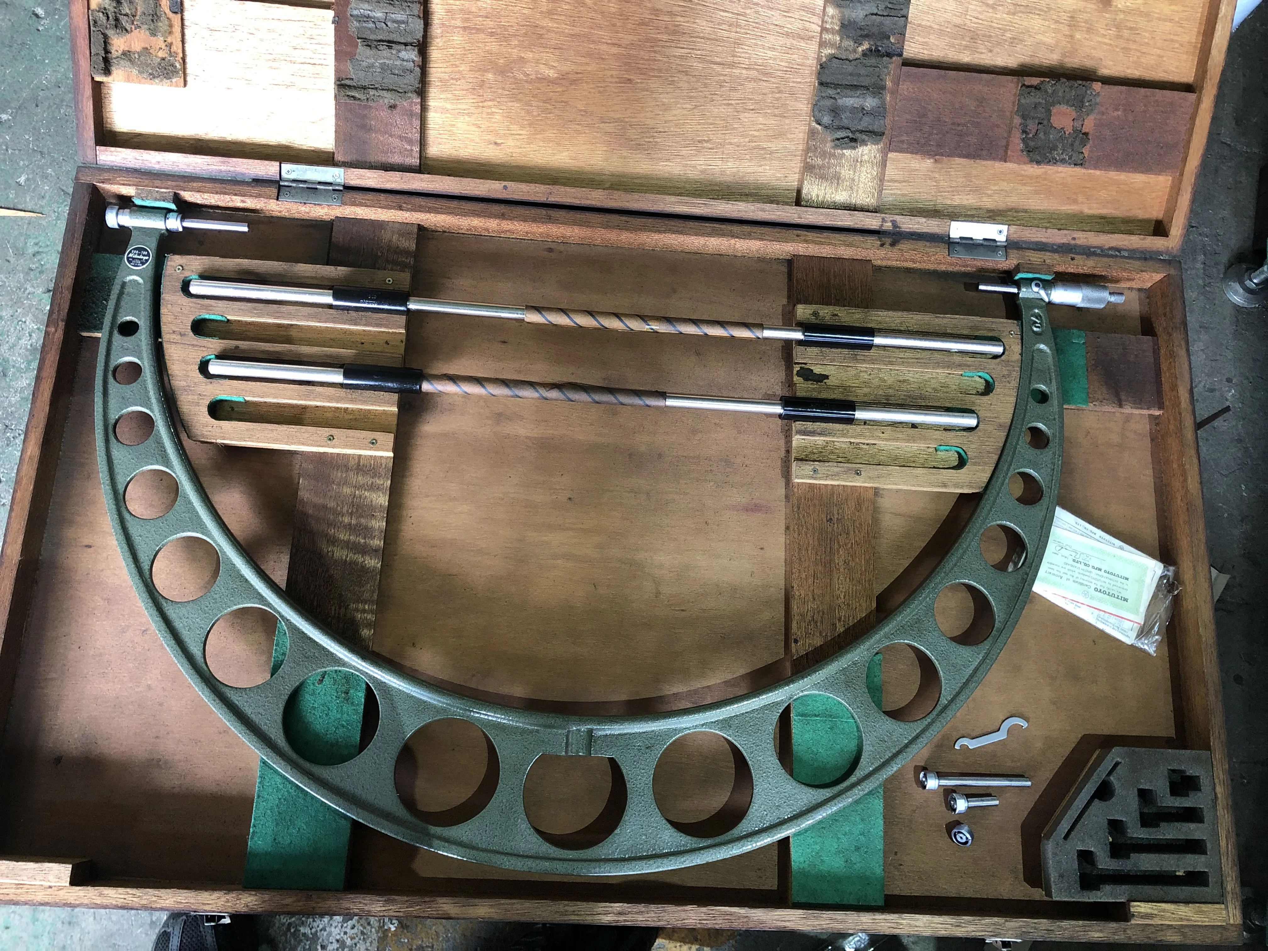 ミツトヨ/三豊製作所 替アンビル式外側マイクロメータ 600-700mm / MITUTOYO Outside Micrometer 600-700mm TX230190