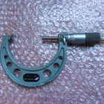 ミツトヨ/三豊製作所 外側マイクロメーター 測定範囲:50-75mm 目量:0.01mm / MITUTOYO 測定範囲:50-75mm 目量:0.01mm TX240009