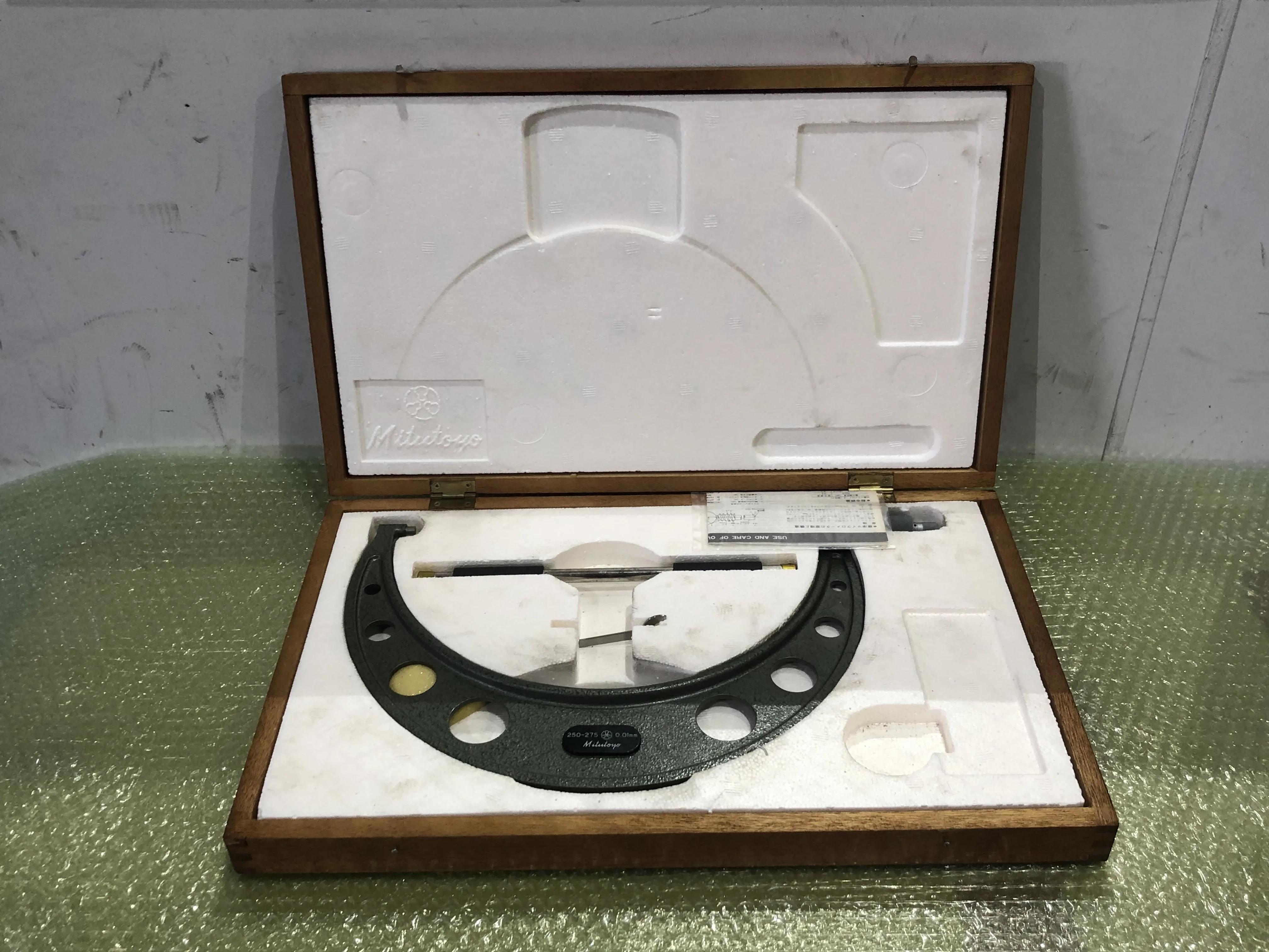 ミツトヨ/三豊製作所 外側マイクロメーター 103-147 OM-275 / MITUTOYO 103-147 OM-275 TX240031