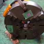 不明 4爪チャック 不明 / Unknown 4-Jaw Chuck 不明
